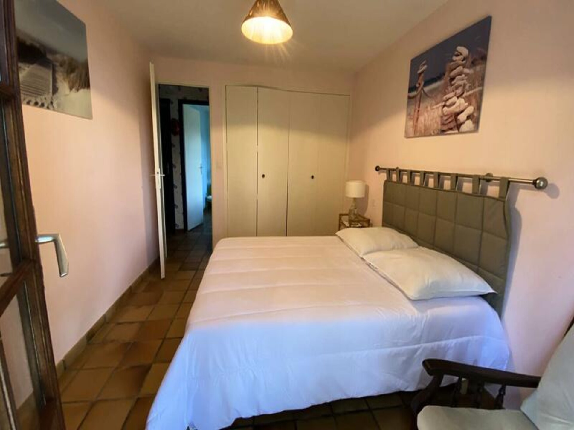 Ruim appartement voor 7 met tuin en 4 slaapkamers in Soulac-sur-Mer - foto 13