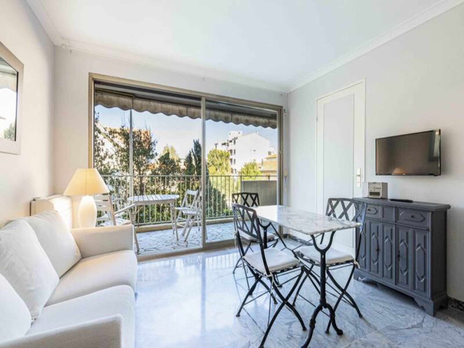 Appartement in Antibes met zeezicht, zwembad en terras op 100m van strand - foto 3