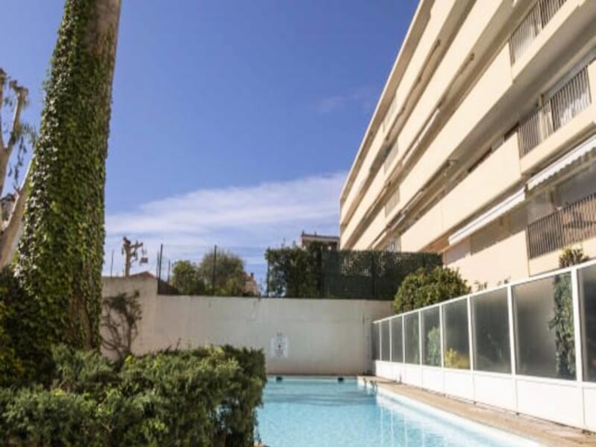Appartement in Antibes met zeezicht, zwembad en terras op 100m van strand - foto 8