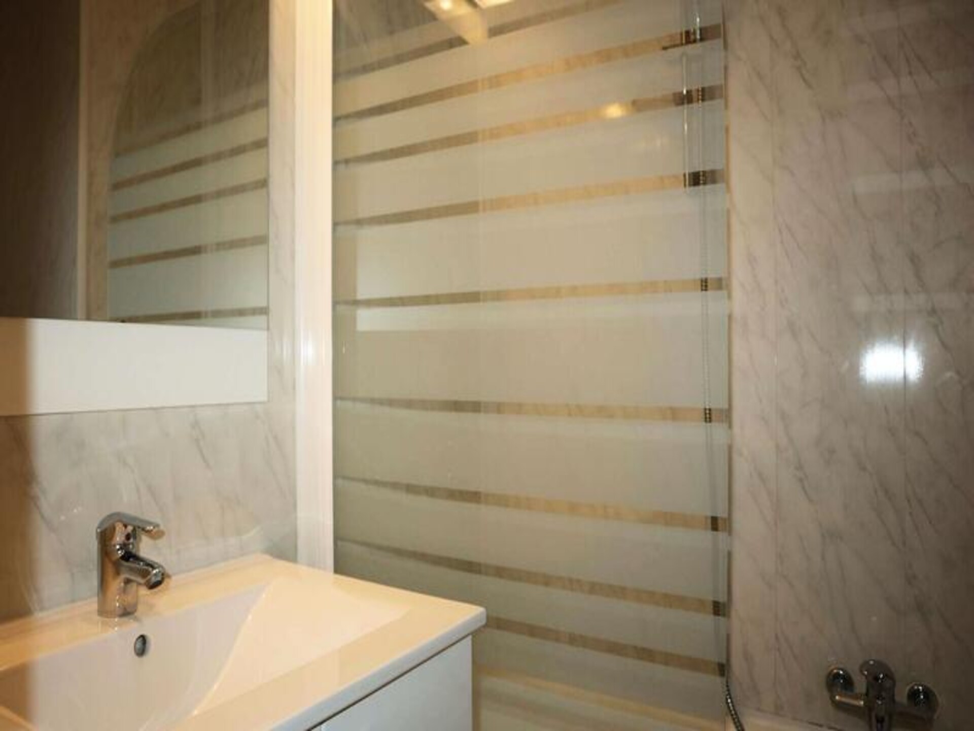 Appartement 80m² direct aan de piste in Les Orres 1650 voor 10 personen - foto 9