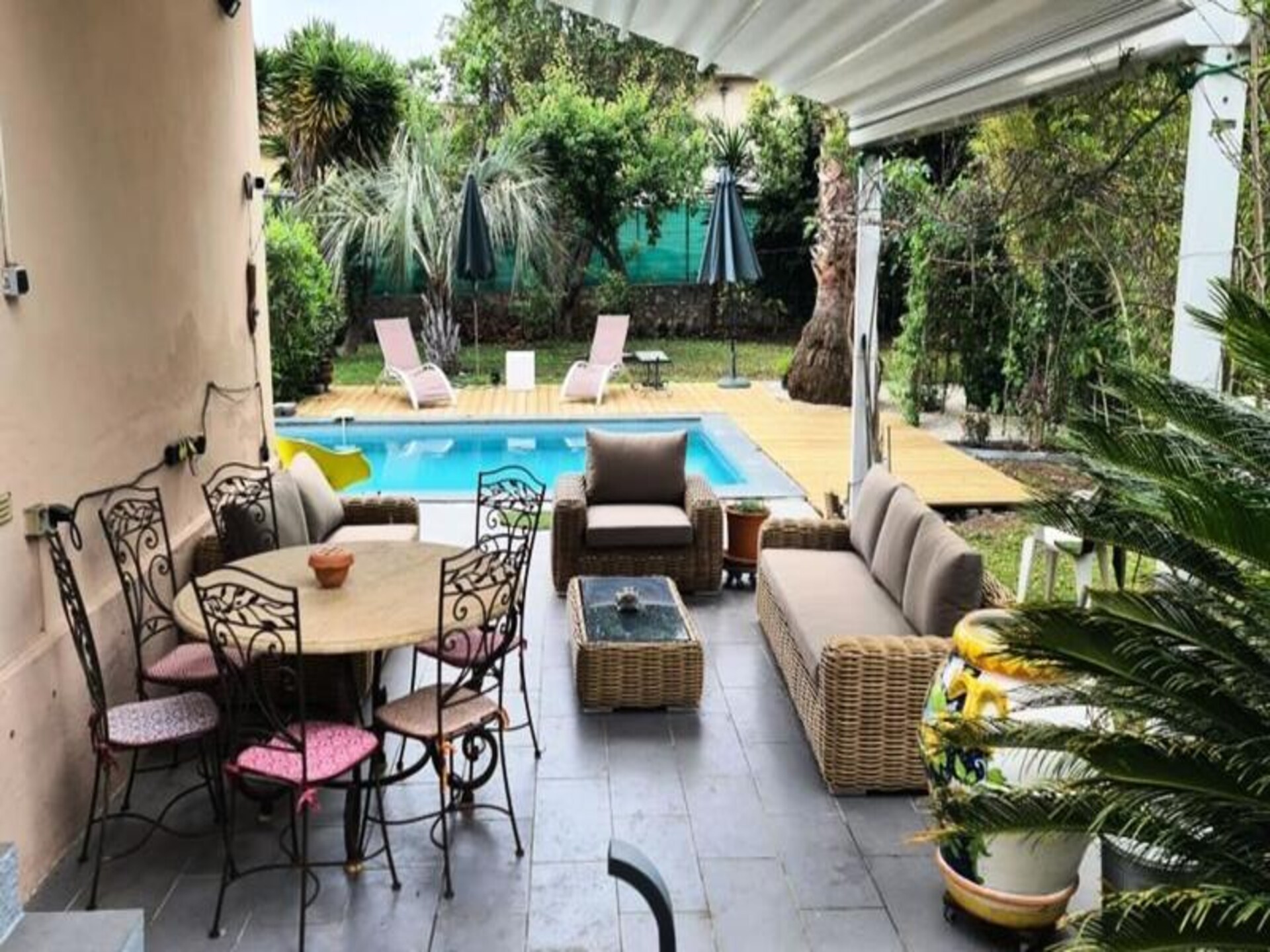 Stadsvilla met privézwembad in hartje Antibes, vlak bij strand - foto 2