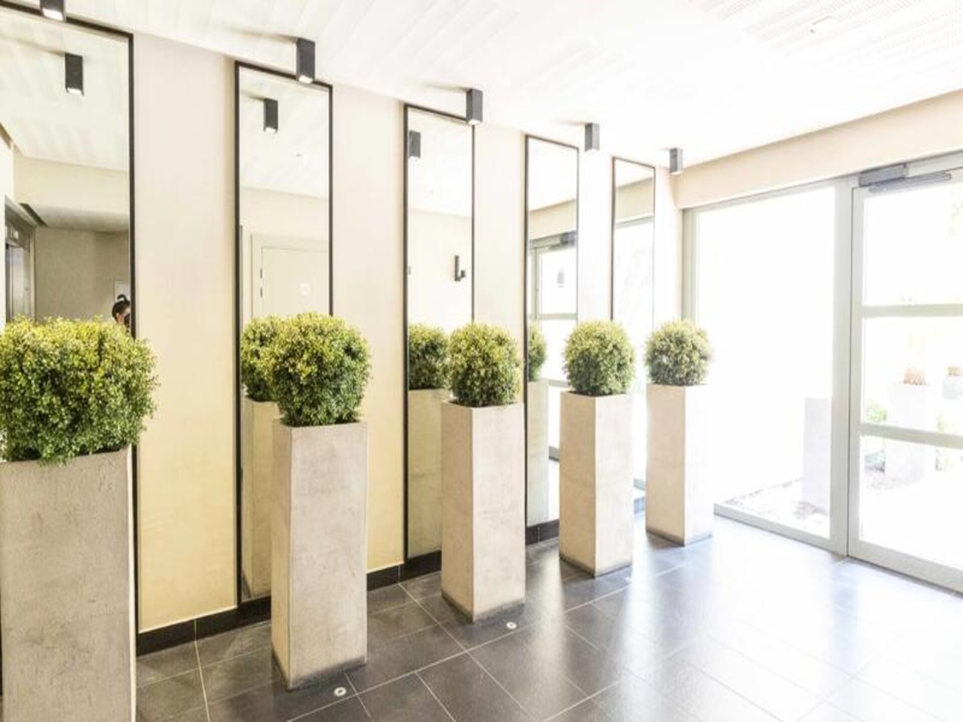 Licht appartement in hartje Antibes, vlak bij strand en Place de Gaulle - foto 17