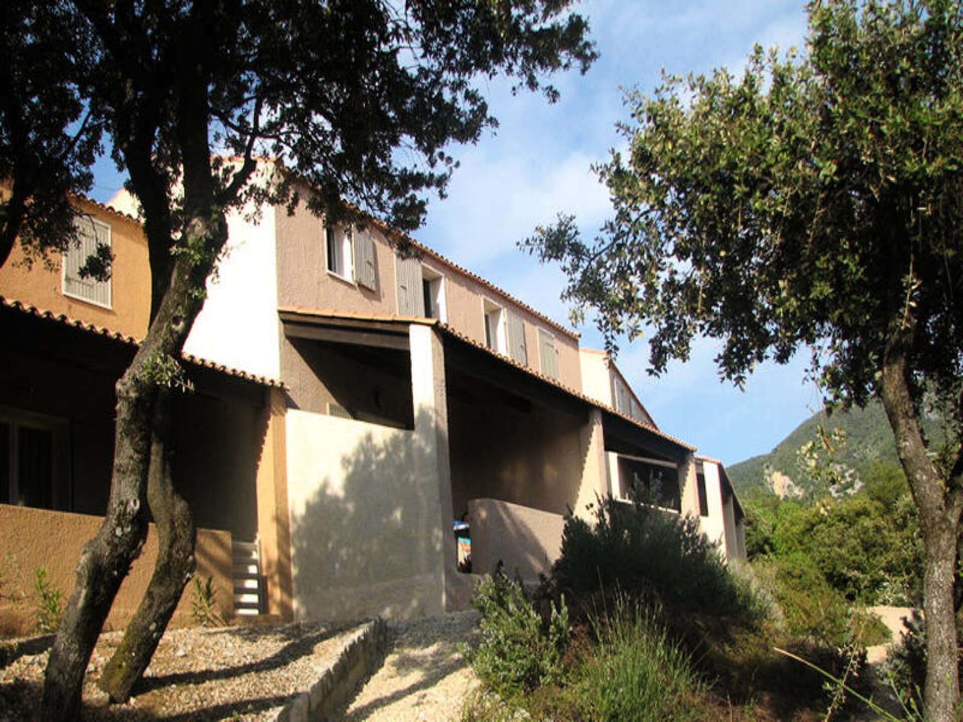 Provençaals appartement met zwembad en tuin in Mollans-sur-Ouvèze - foto 4
