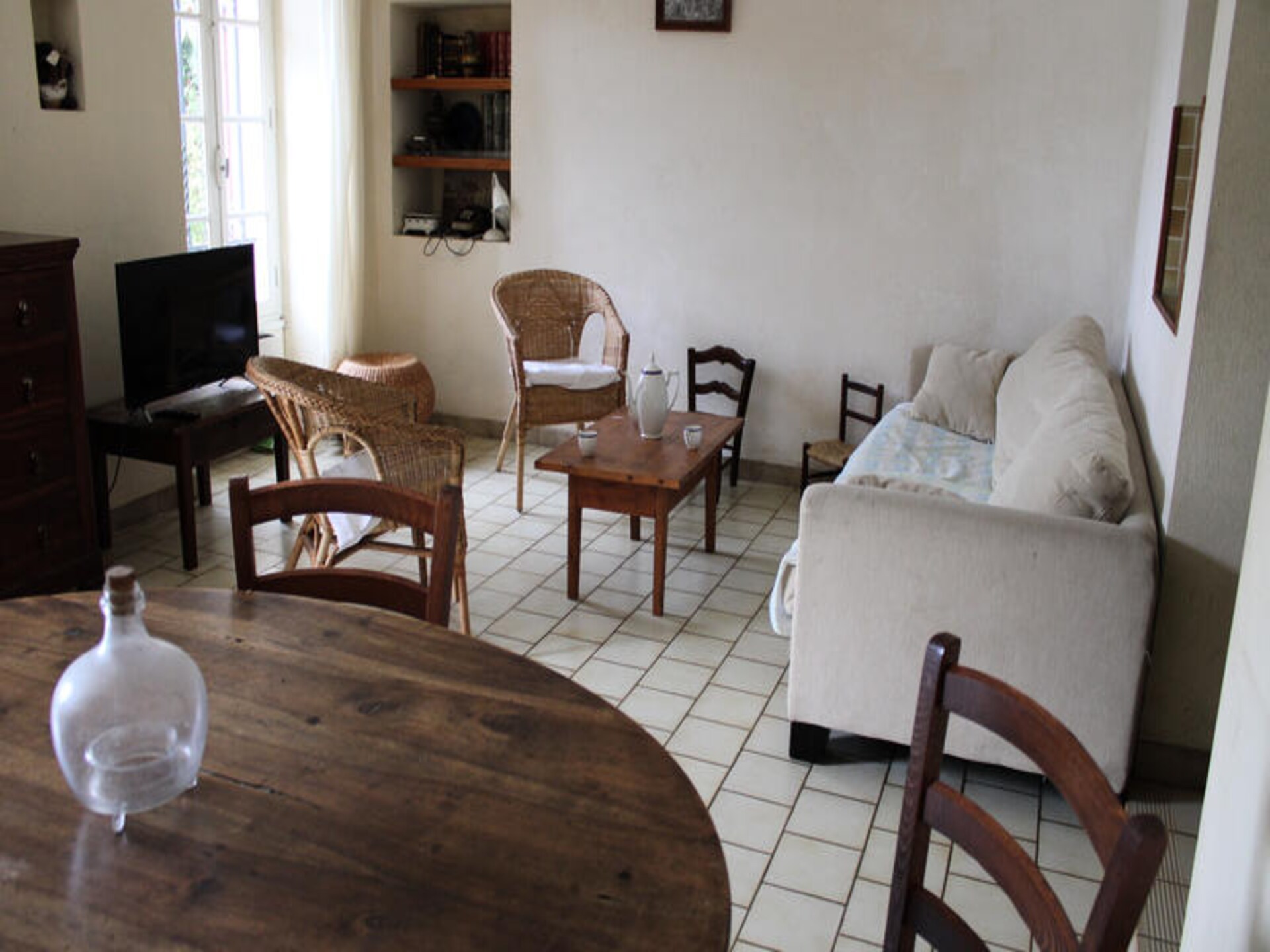 Authentiek appartement in Entrechaux met uitzicht op kasteel en tuin - foto 5