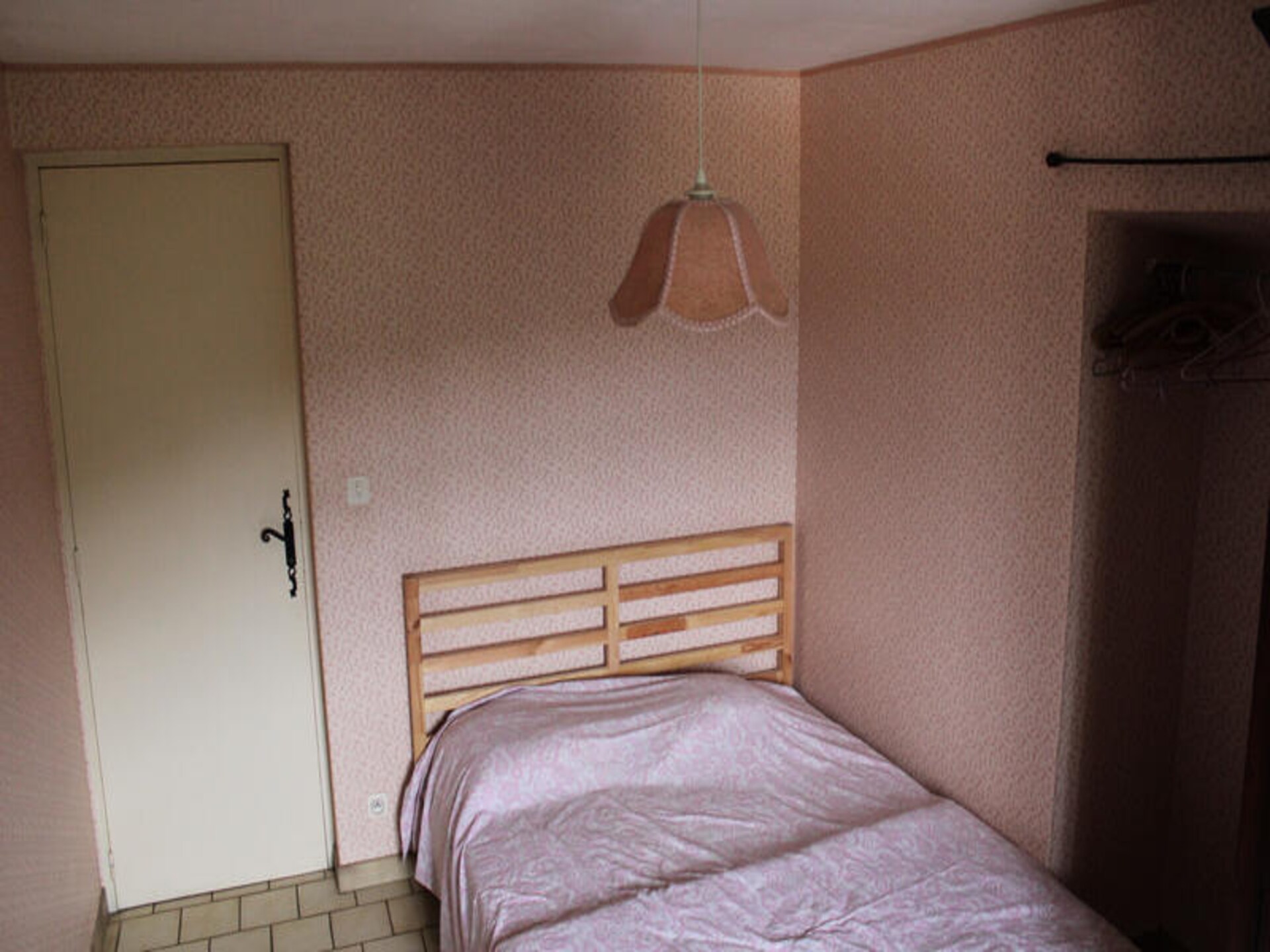 Authentiek appartement in Entrechaux met uitzicht op kasteel en tuin - foto 8