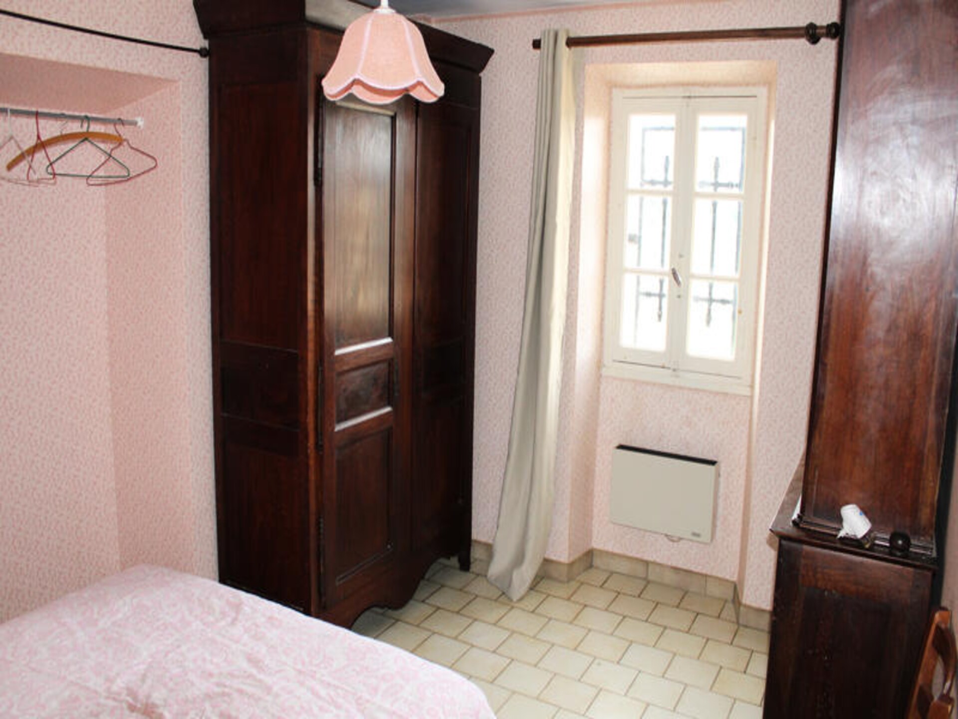 Authentiek appartement in Entrechaux met uitzicht op kasteel en tuin - foto 9