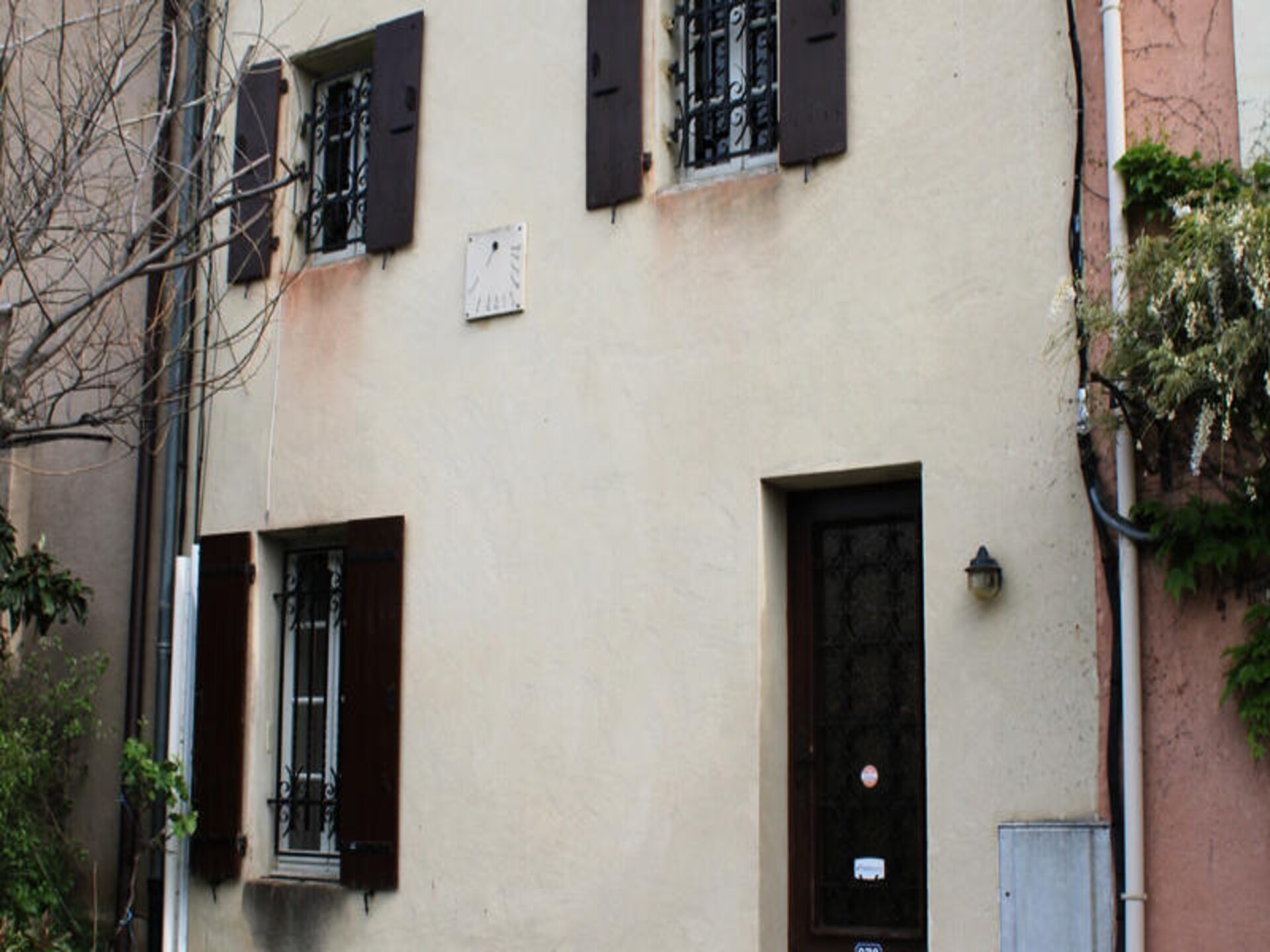 Authentiek appartement in Entrechaux met uitzicht op kasteel en tuin - foto 17
