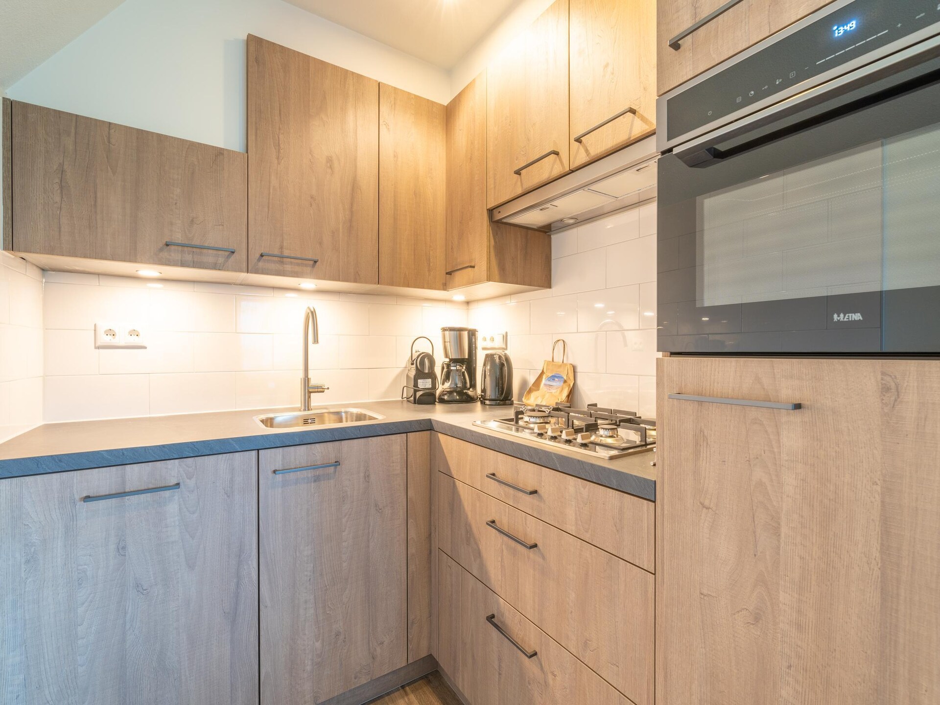 Modern vakantiehuis in het bos, 4 km van strand De Waal - foto 7