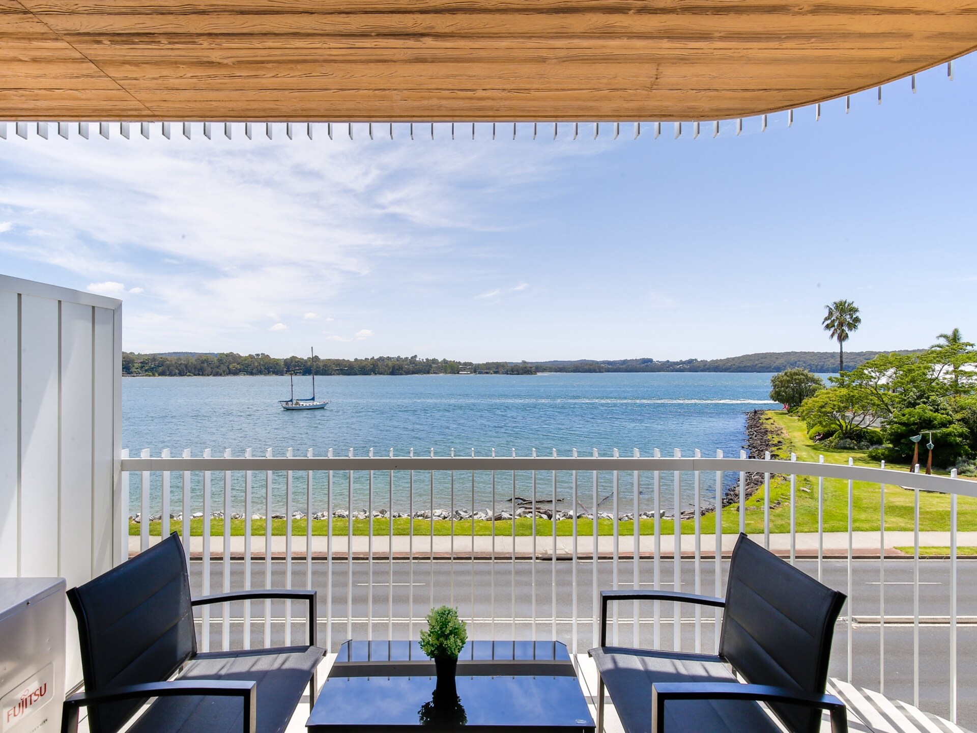 Luxe appartement in Batemans Bay met prachtig uitzicht - foto 2