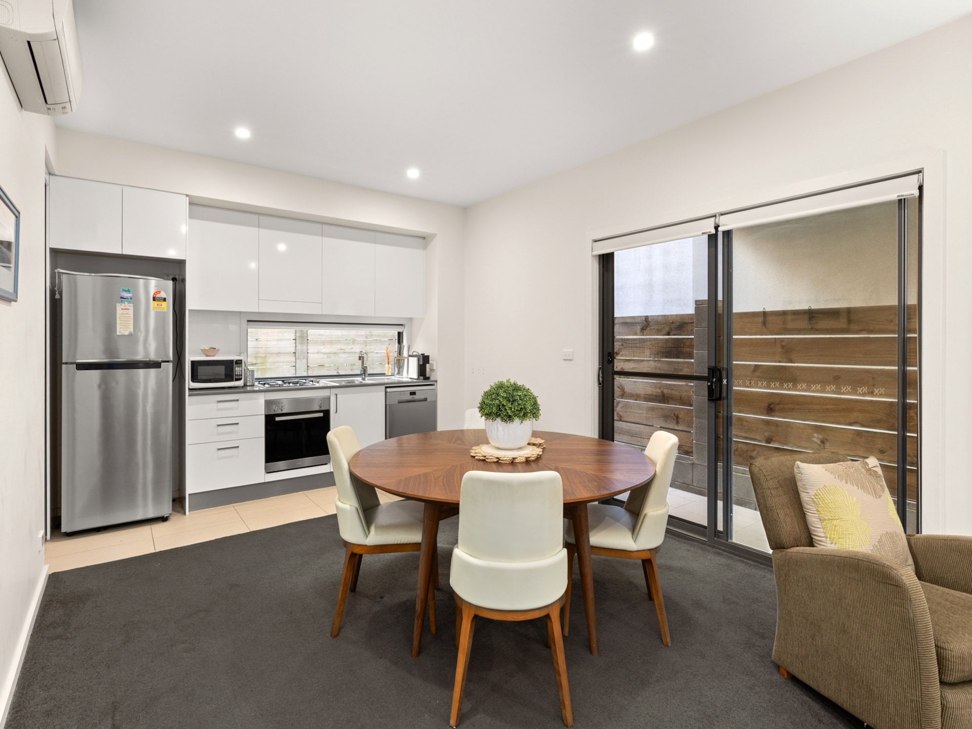Modern appartement in Newcastle met privébinnenplaats - foto 8