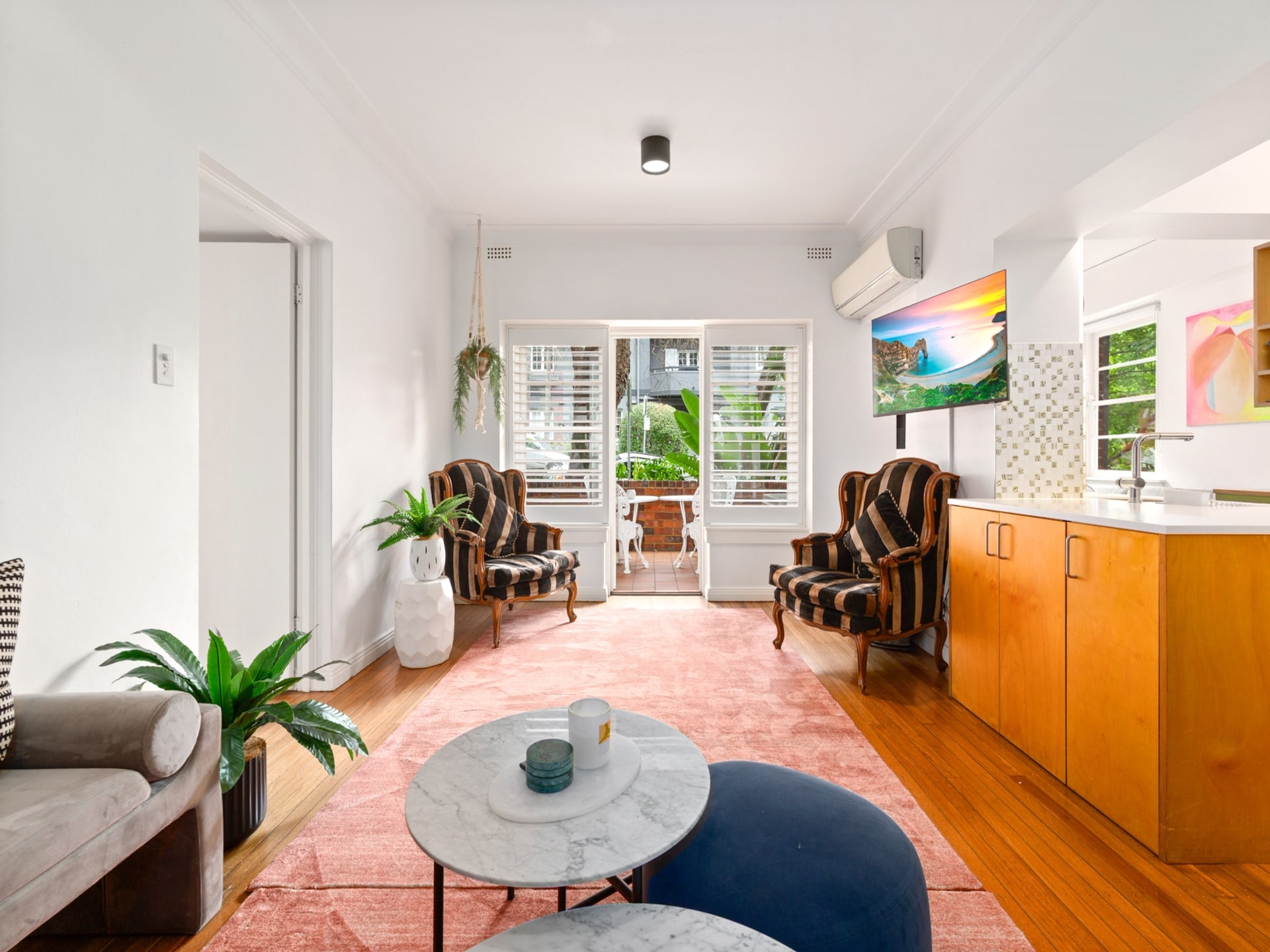 Ruim appartement met 3 slaapkamers in Double Bay - foto 7