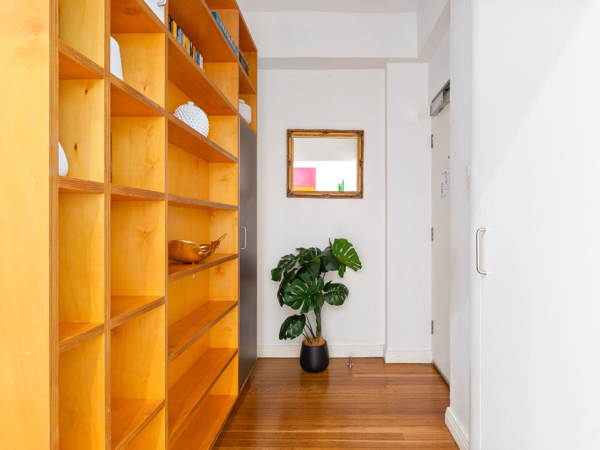 Ruim appartement met 3 slaapkamers in Double Bay - foto 17