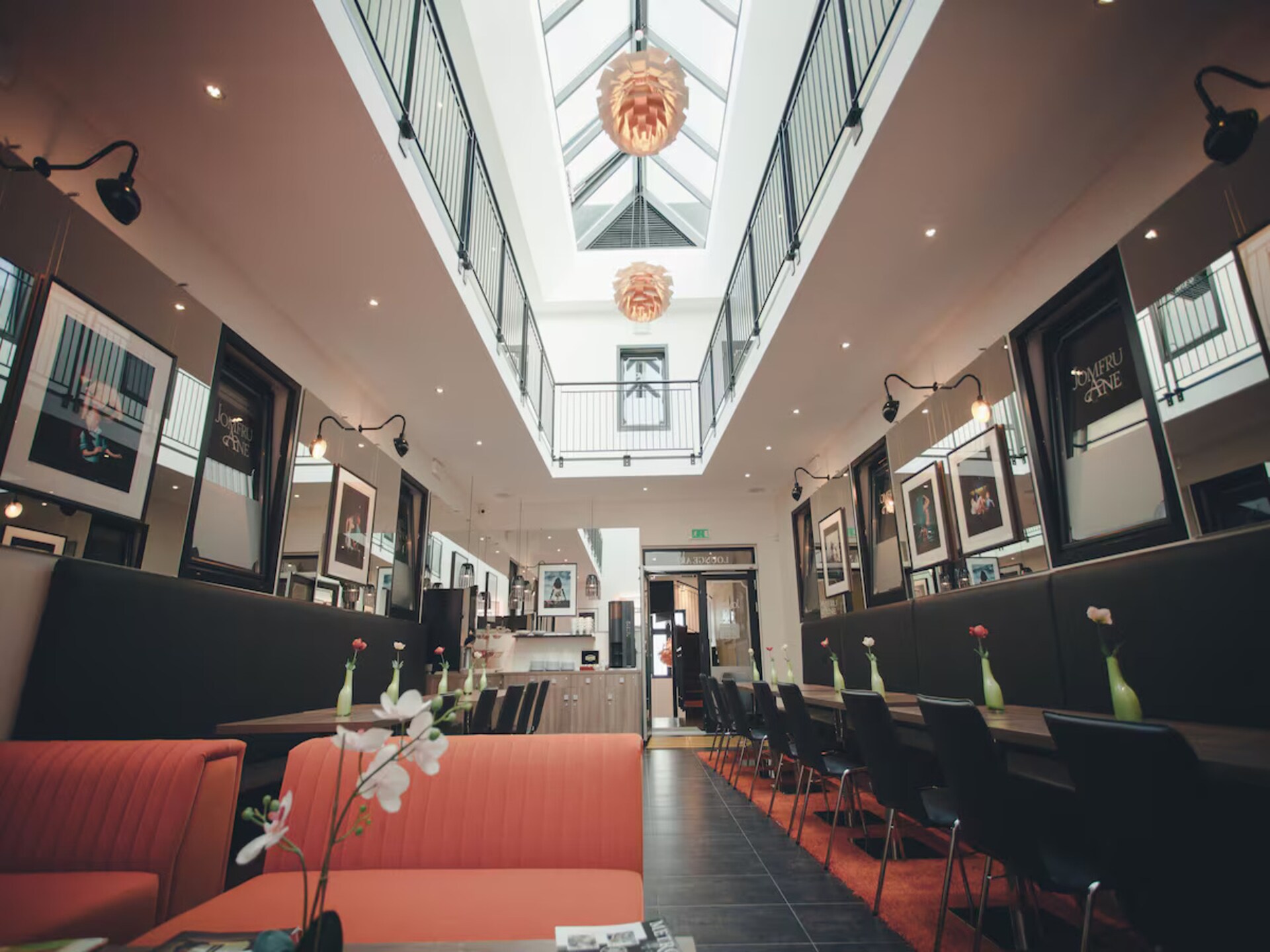 Knusse hotelkamer in het bruisende hart van Aalborg, direct aan Jomfru Ane Gade - foto 16