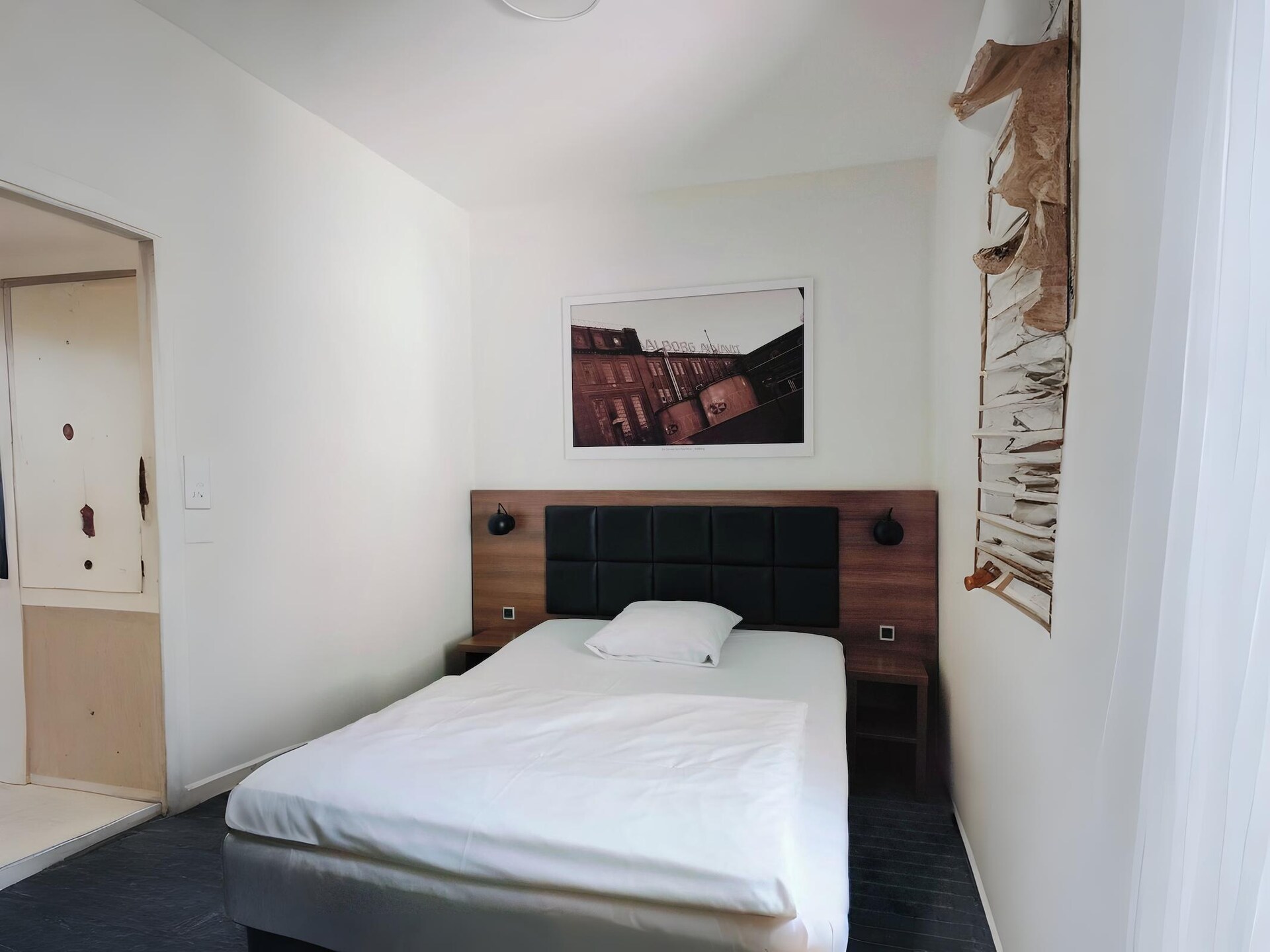 Knusse hotelkamer in het bruisende hart van Aalborg, direct aan Jomfru Ane Gade - foto 13