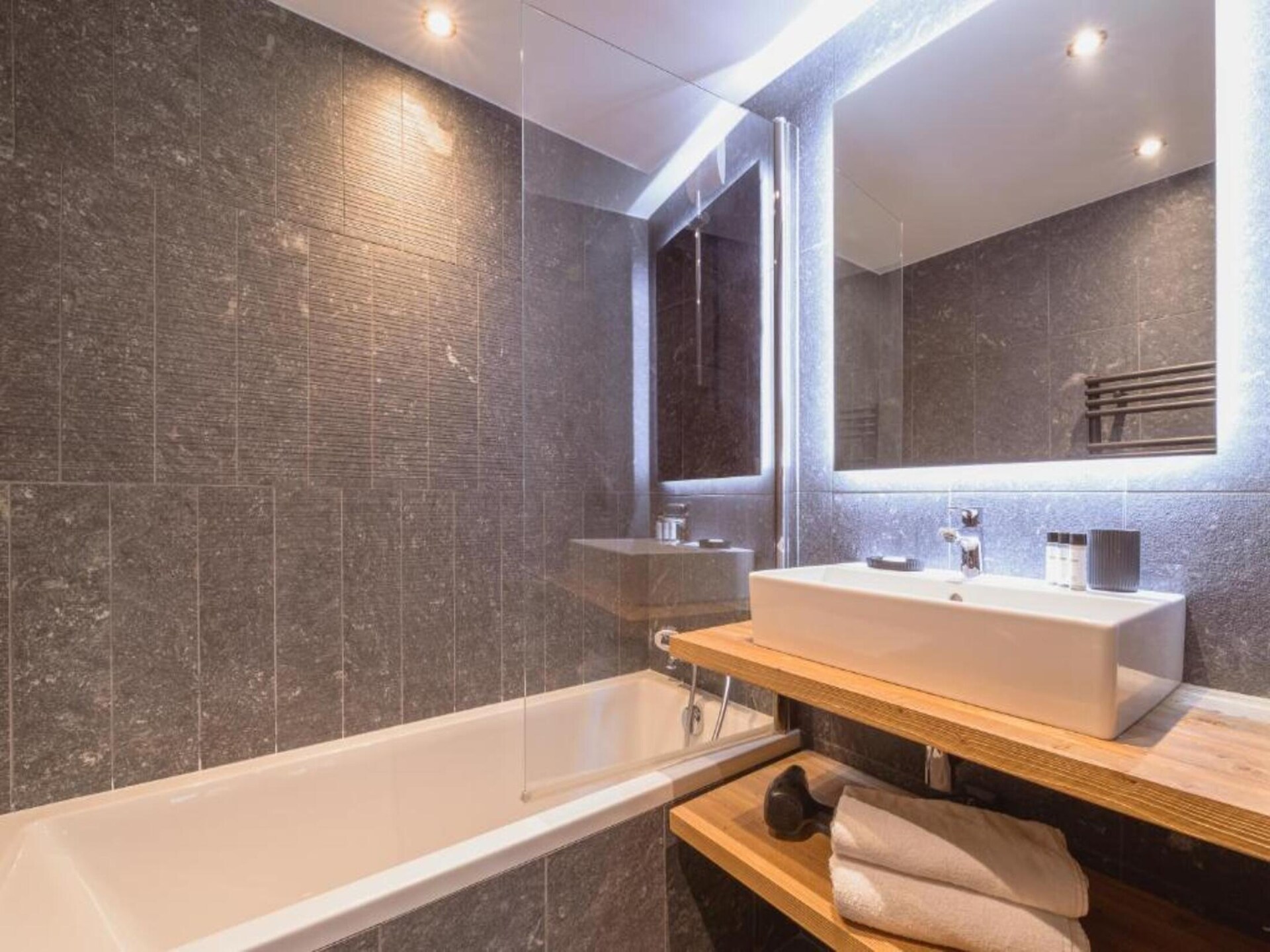 Chic appartement in Megève met uitzicht op de Mont Blanc en geweldige spa - foto 9