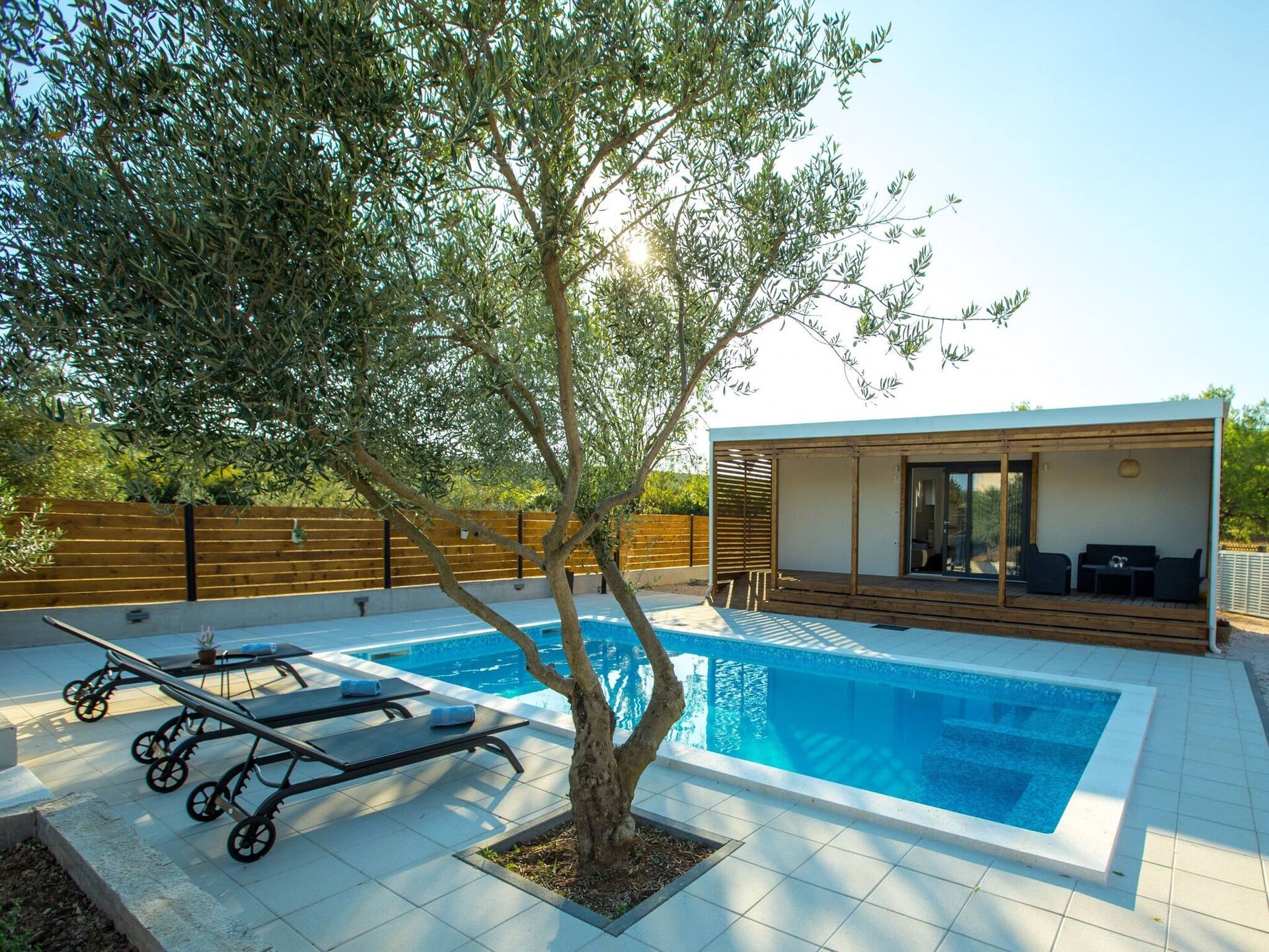 Vakantiehuis met privézwembad en olijfgaard bij Zadar - foto 6