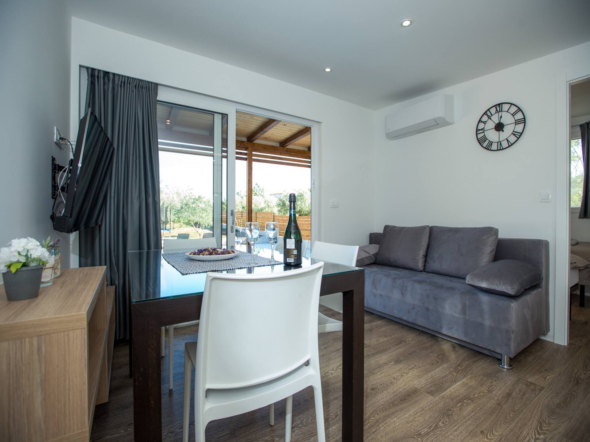 Vakantiehuis met privézwembad en olijfgaard bij Zadar - foto 2