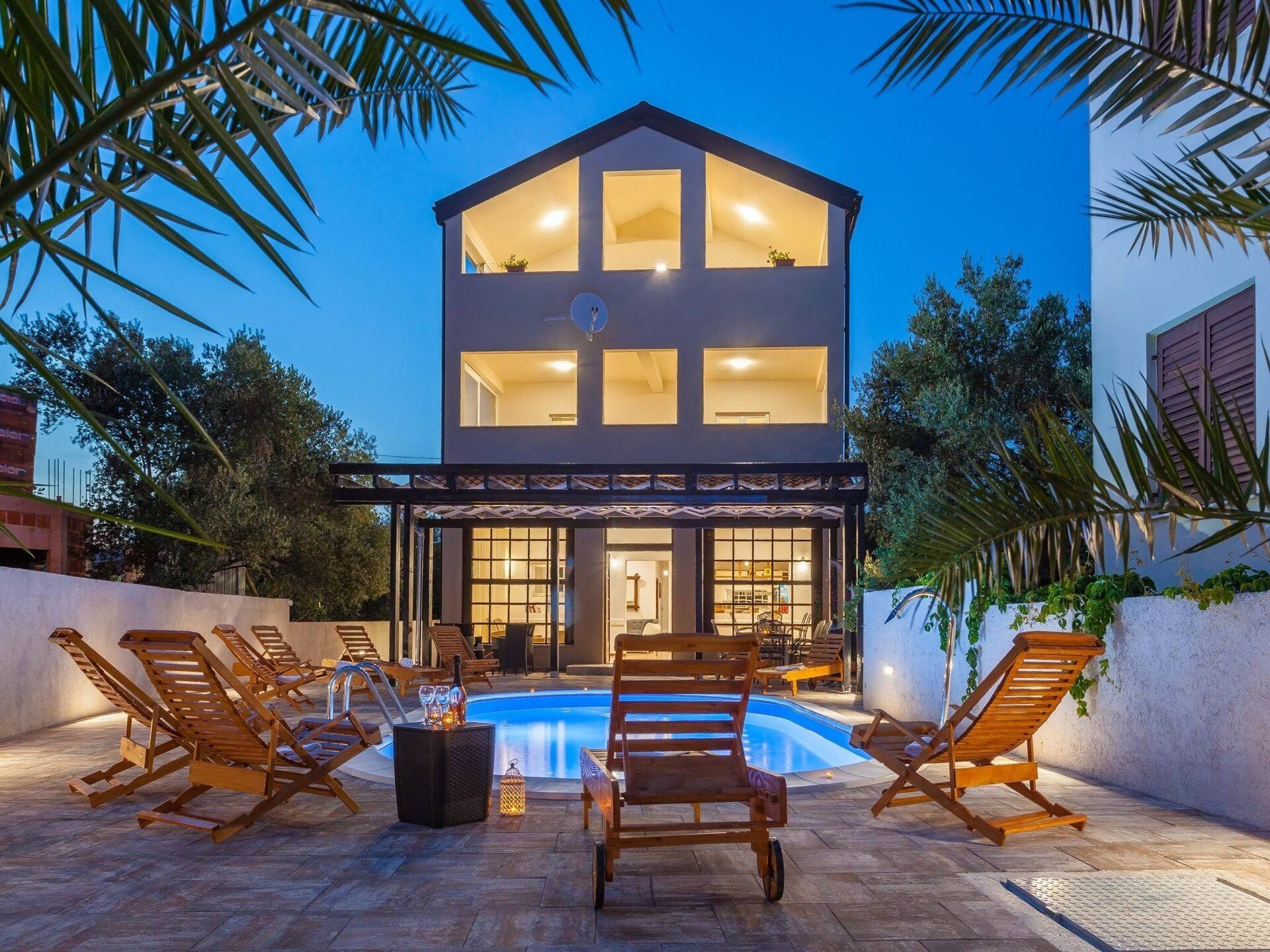 Zeevilla Marin: 7-slaapkamer villa op 100m van strand in Sveti Petar - foto 1
