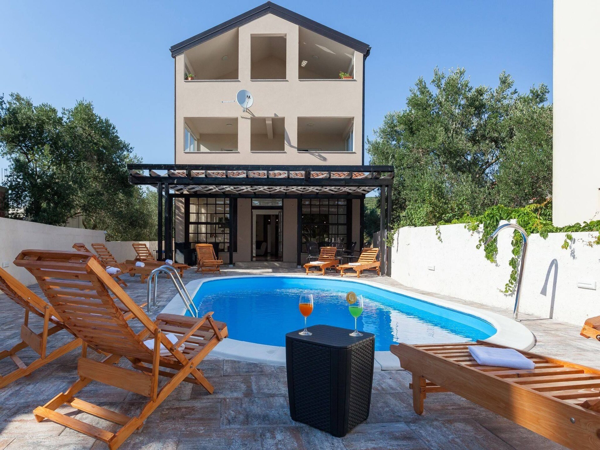 Zeevilla Marin: 7-slaapkamer villa op 100m van strand in Sveti Petar - foto 7