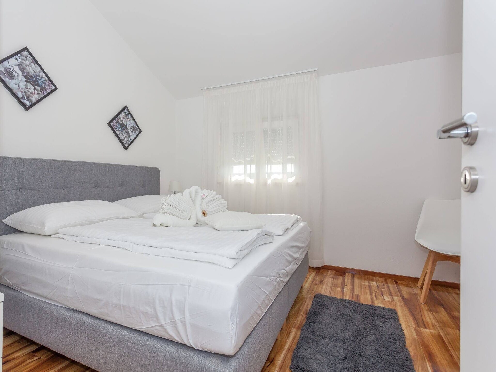Zeevilla Marin: 7-slaapkamer villa op 100m van strand in Sveti Petar - foto 22