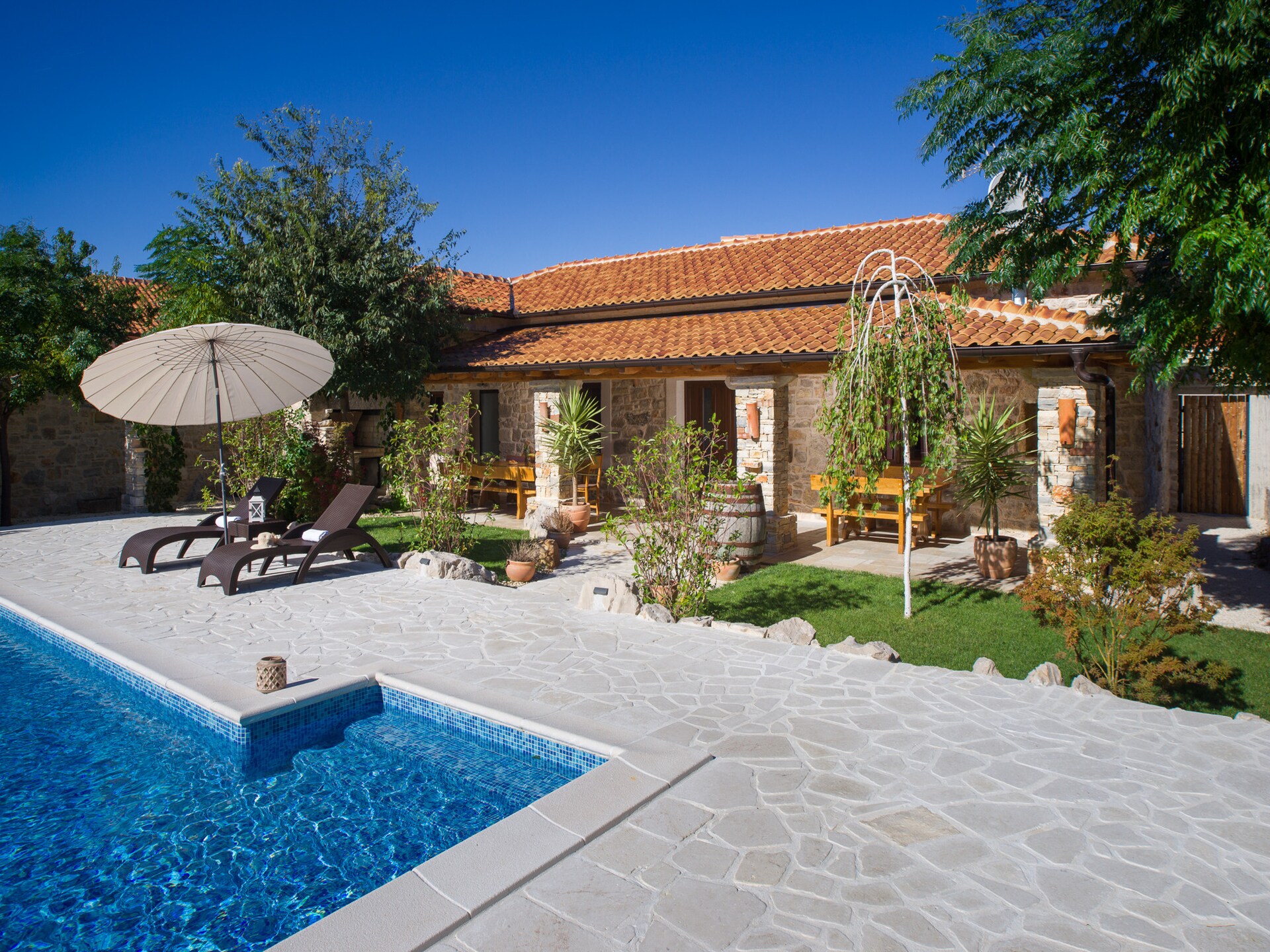 Villa Olea: Luxe groepsvakantie met verwarmd zwembad en wellness nabij Šibenik - foto 56