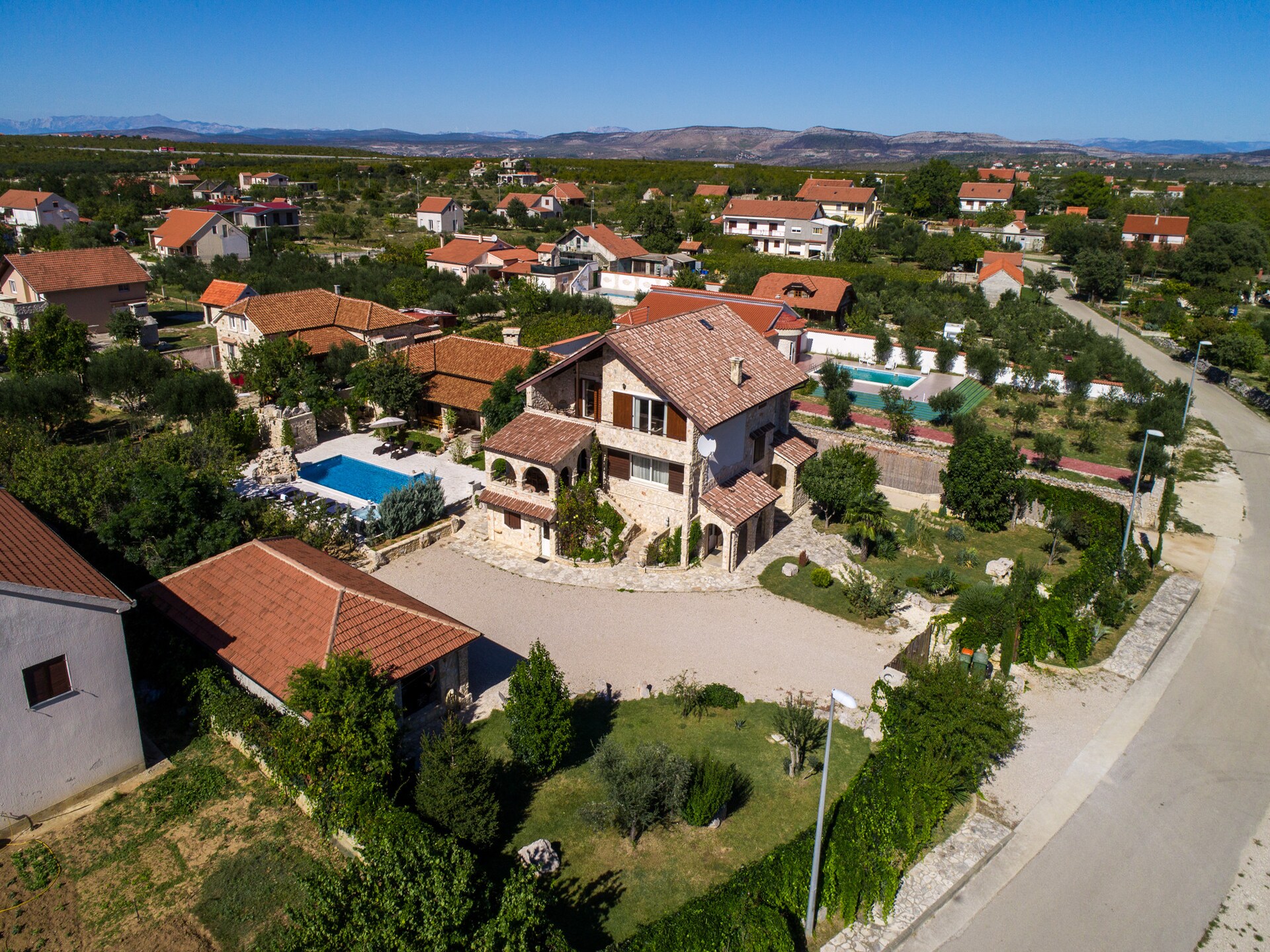 Villa Olea: Luxe groepsvakantie met verwarmd zwembad en wellness nabij Šibenik - foto 68