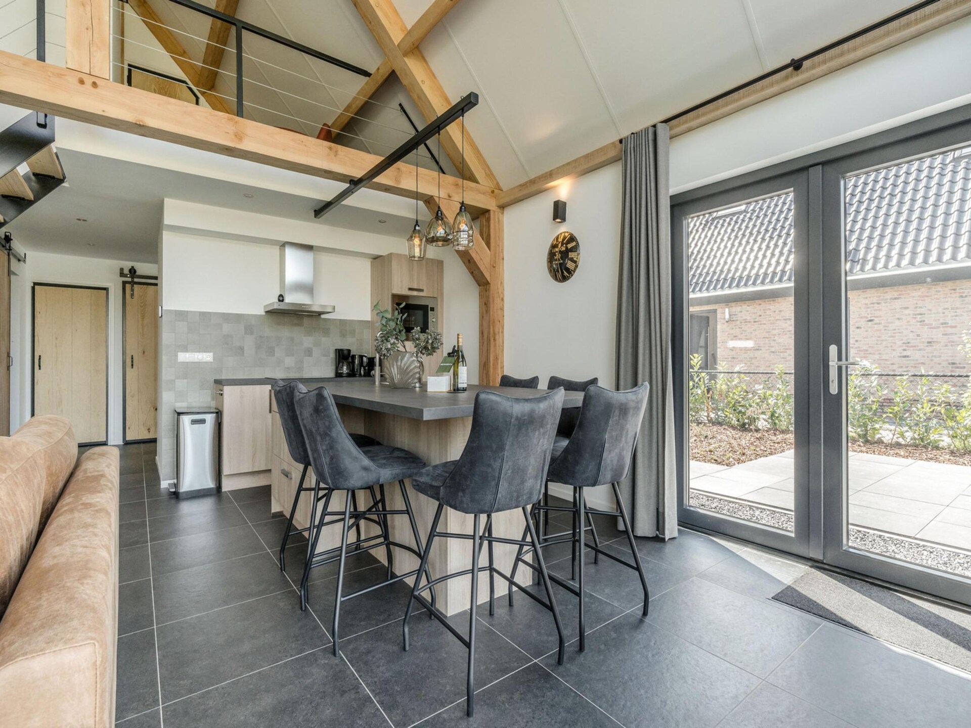 Luxe rietgedekte boerderij met vijverzicht in Baarle-Nassau - foto 9