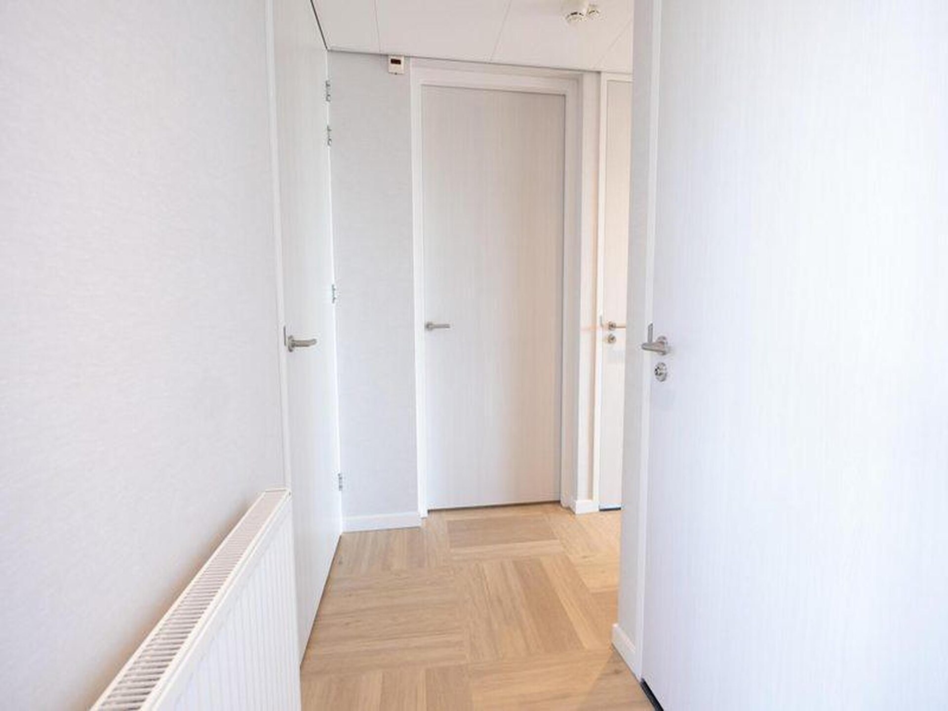 Stijlvol Appartement aan het IJsselmeer met Privésauna voor 8 Personen - foto 10