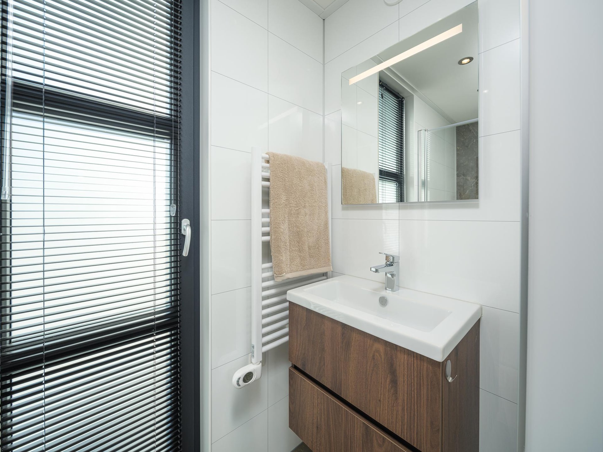 Stijlvolle villa in Workum met dakterras en uitzicht op het IJsselmeer - foto 14