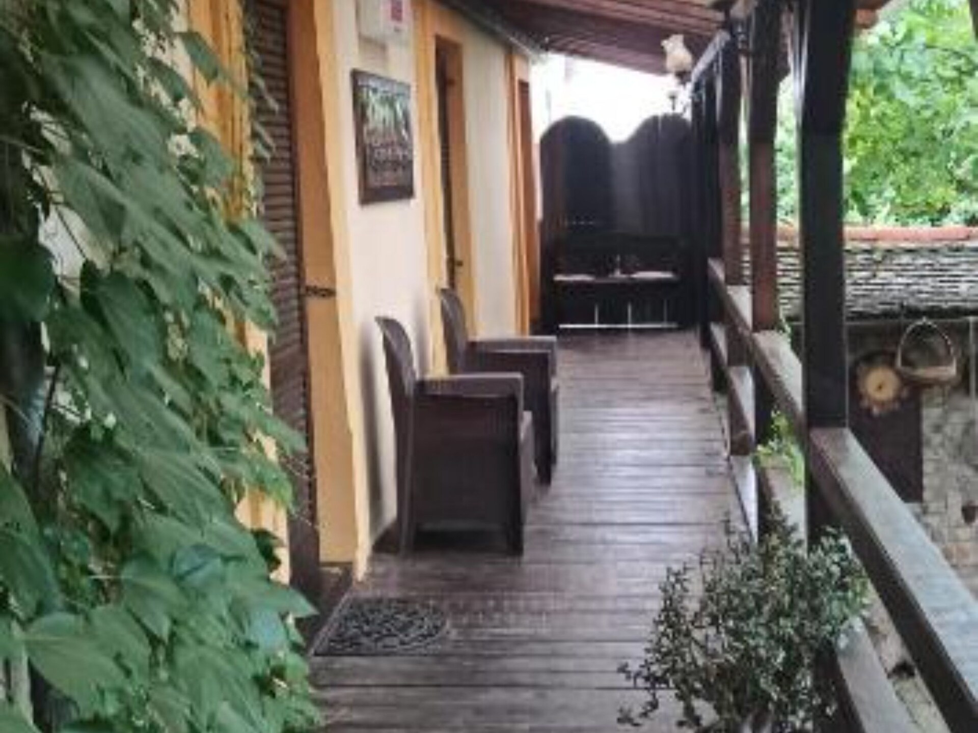 Classic Double Room met terras aan de rivier in Osijek - foto 23