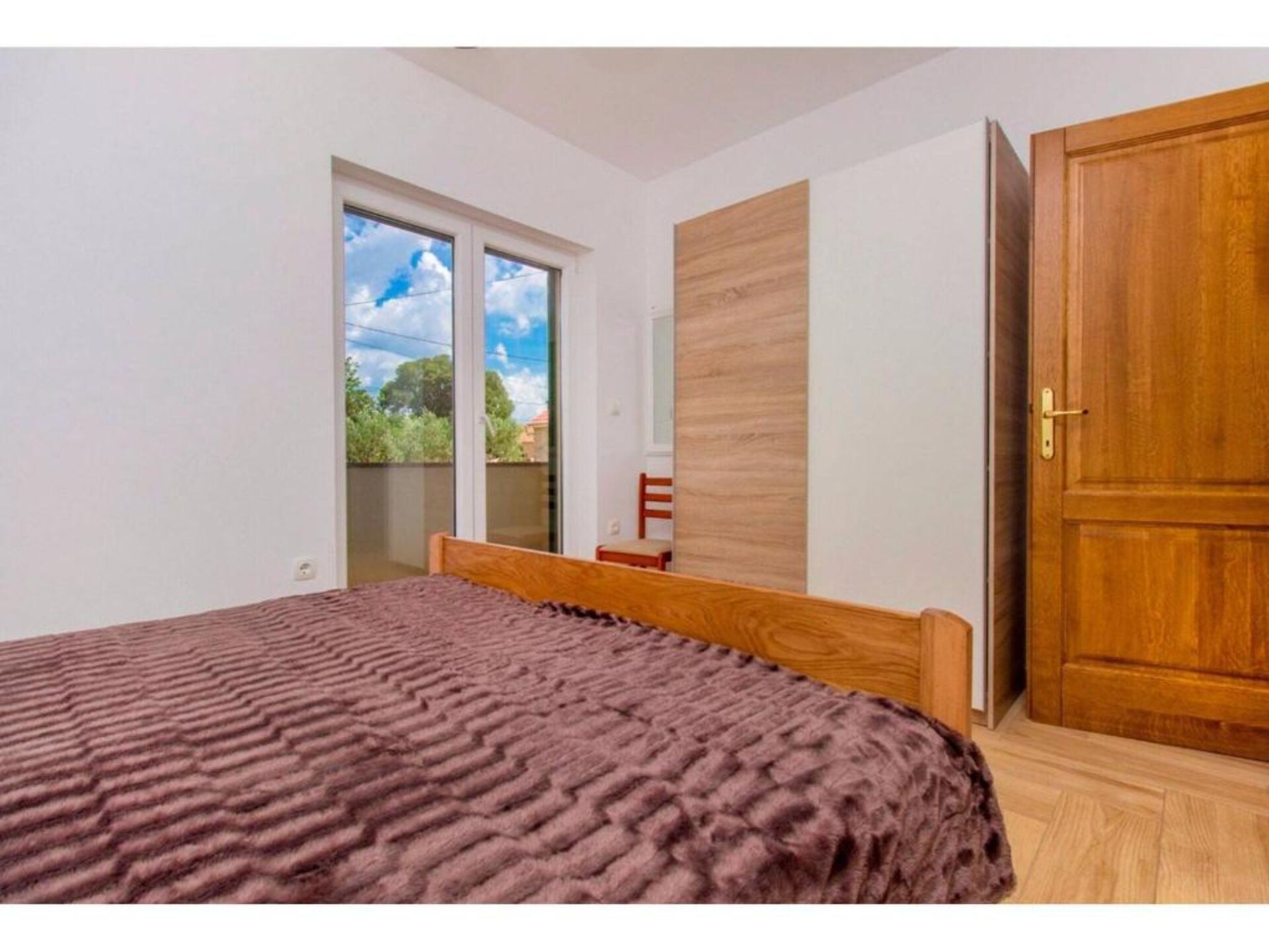 Ruim vakantiehuis in Drniš voor 8 personen met zwembad - foto 12