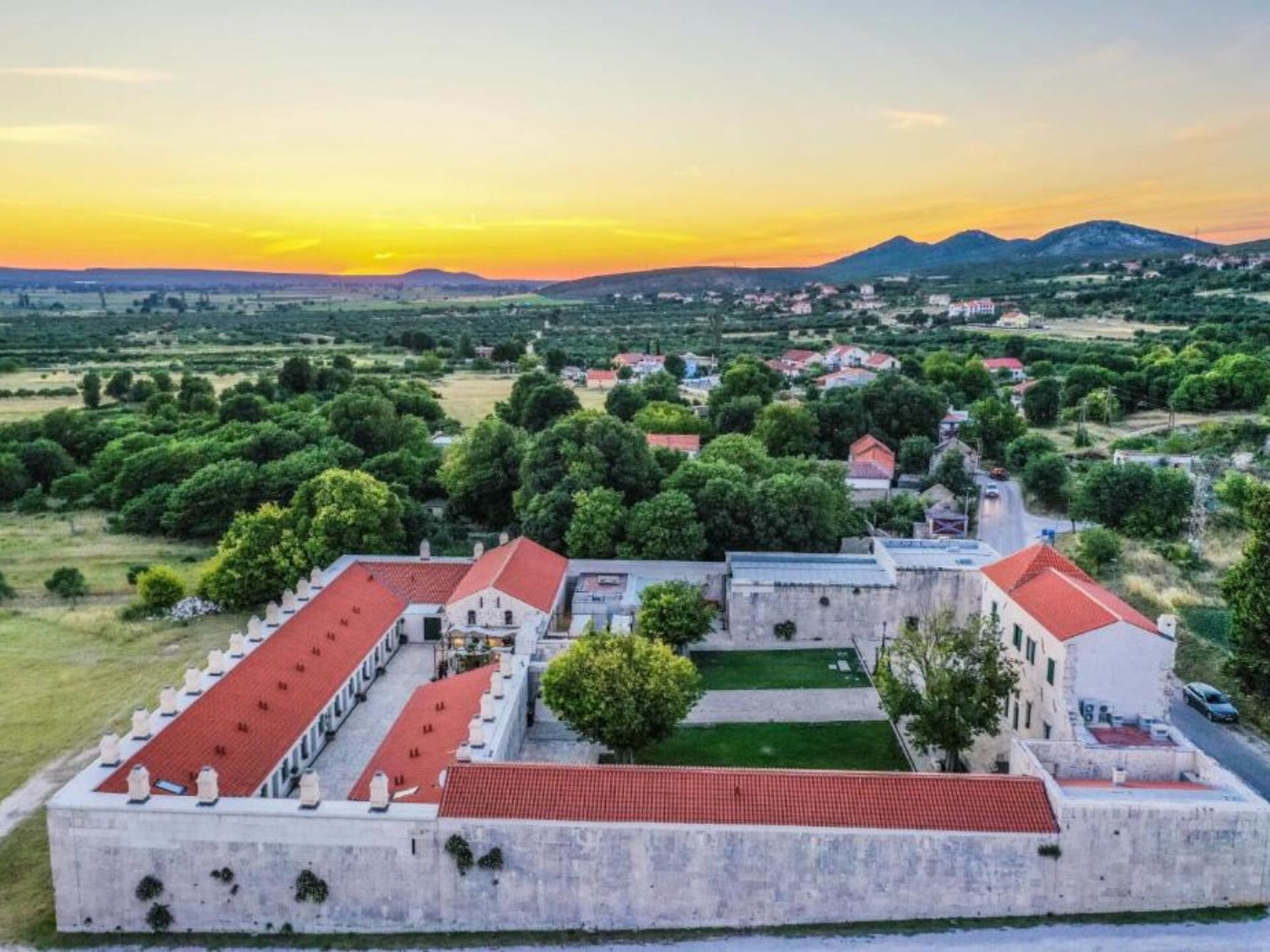 Romantisch kamer in historisch hotel Maškovića Han, Pakoštane - foto 28