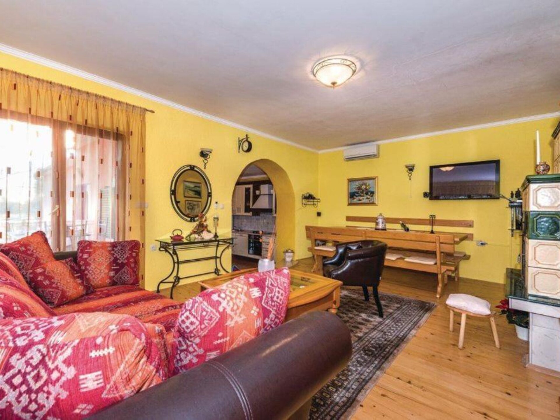Ruim vakantiehuis met zwembad voor 6 personen in Drniš - foto 2