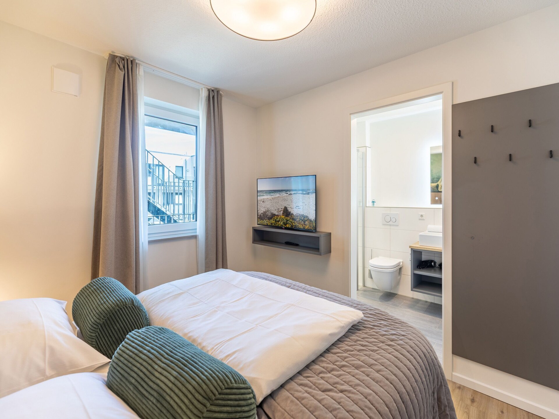 Stijlvol appartement met balkon vlak achter de dijk in Nordstrand - foto 23