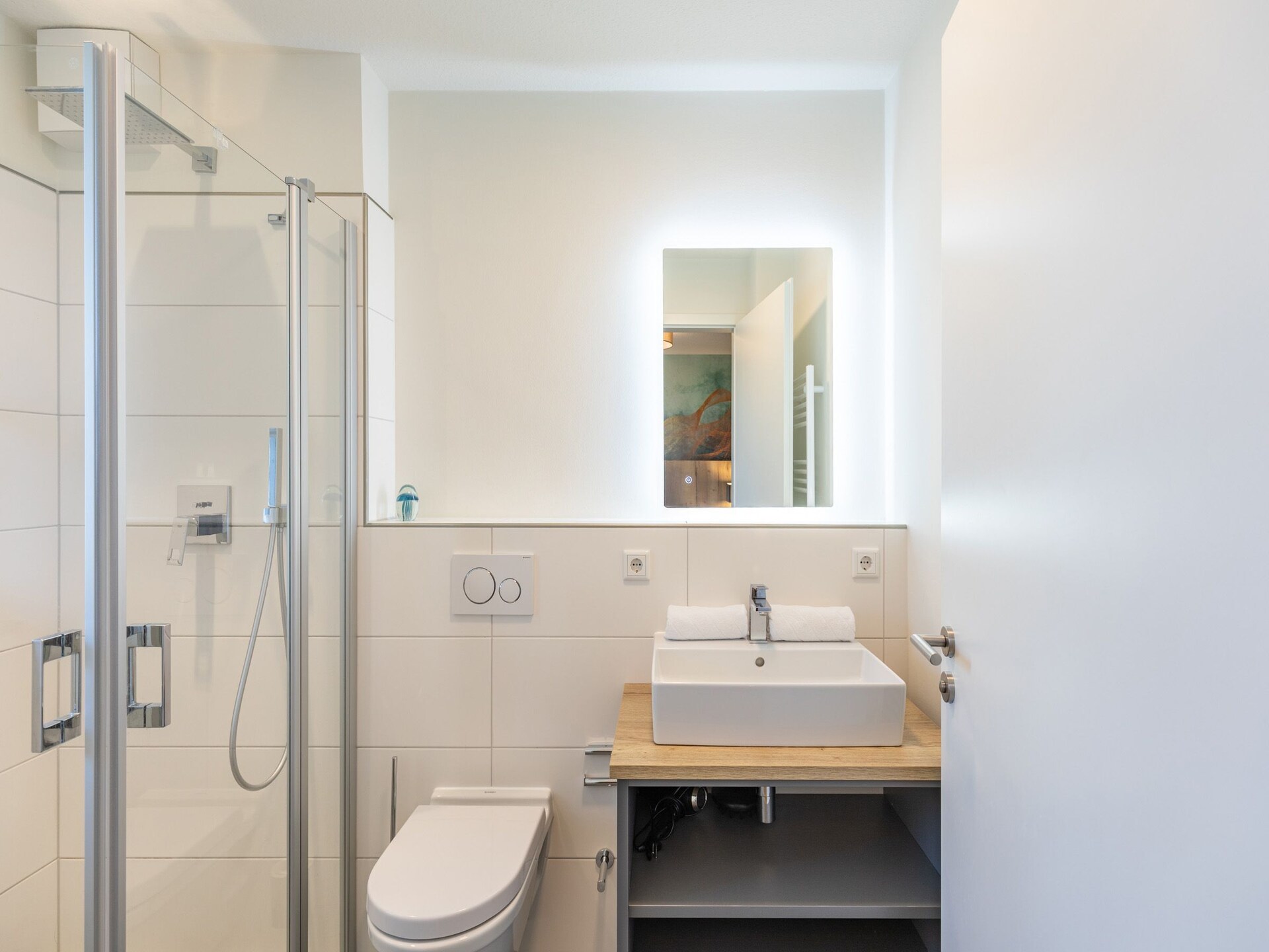 Stijlvol appartement met balkon vlak achter de dijk in Nordstrand - foto 31