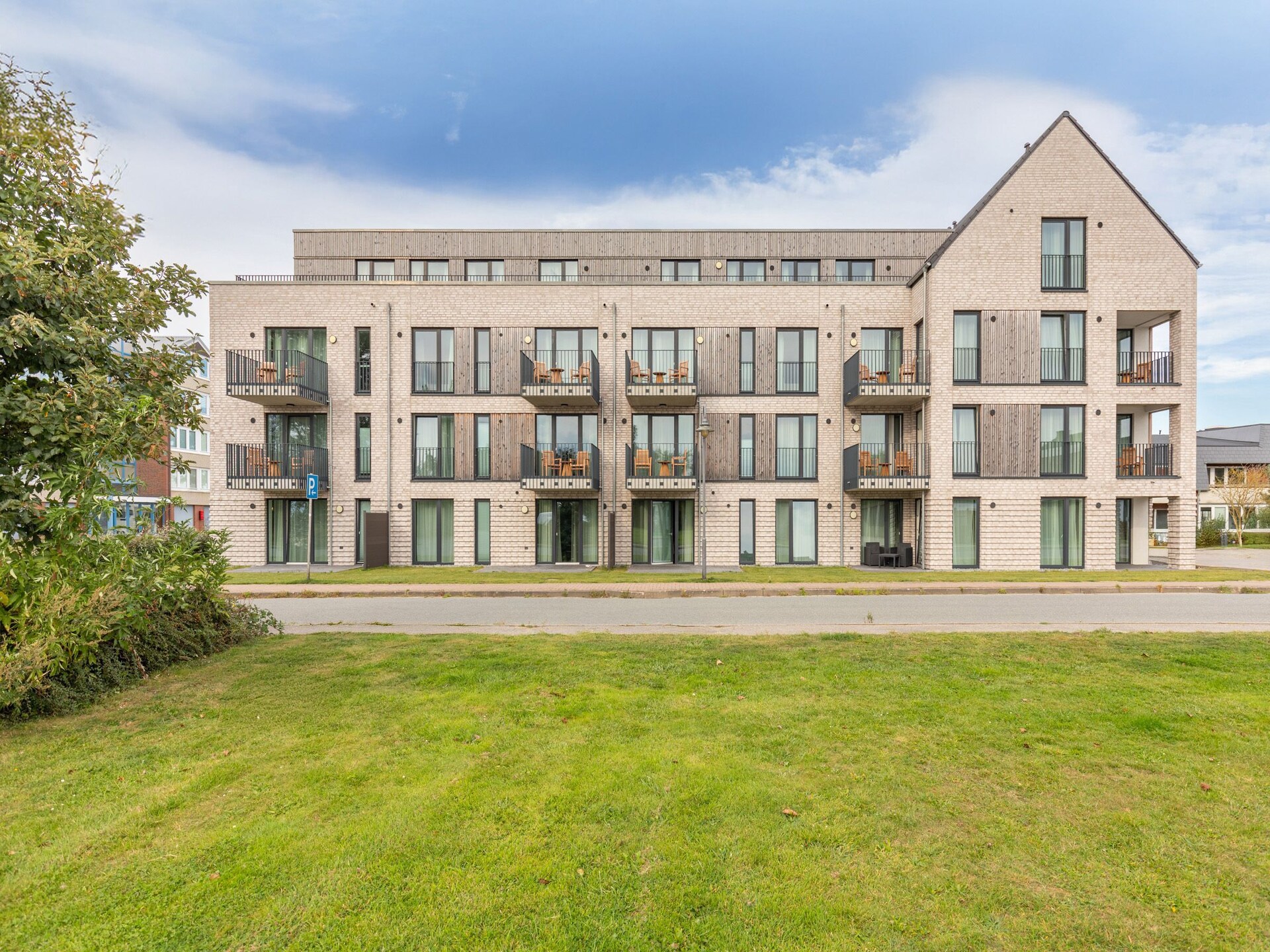 Stijlvol penthouse met stoomsauna en panoramisch zeezicht op Nordstrand - foto 4
