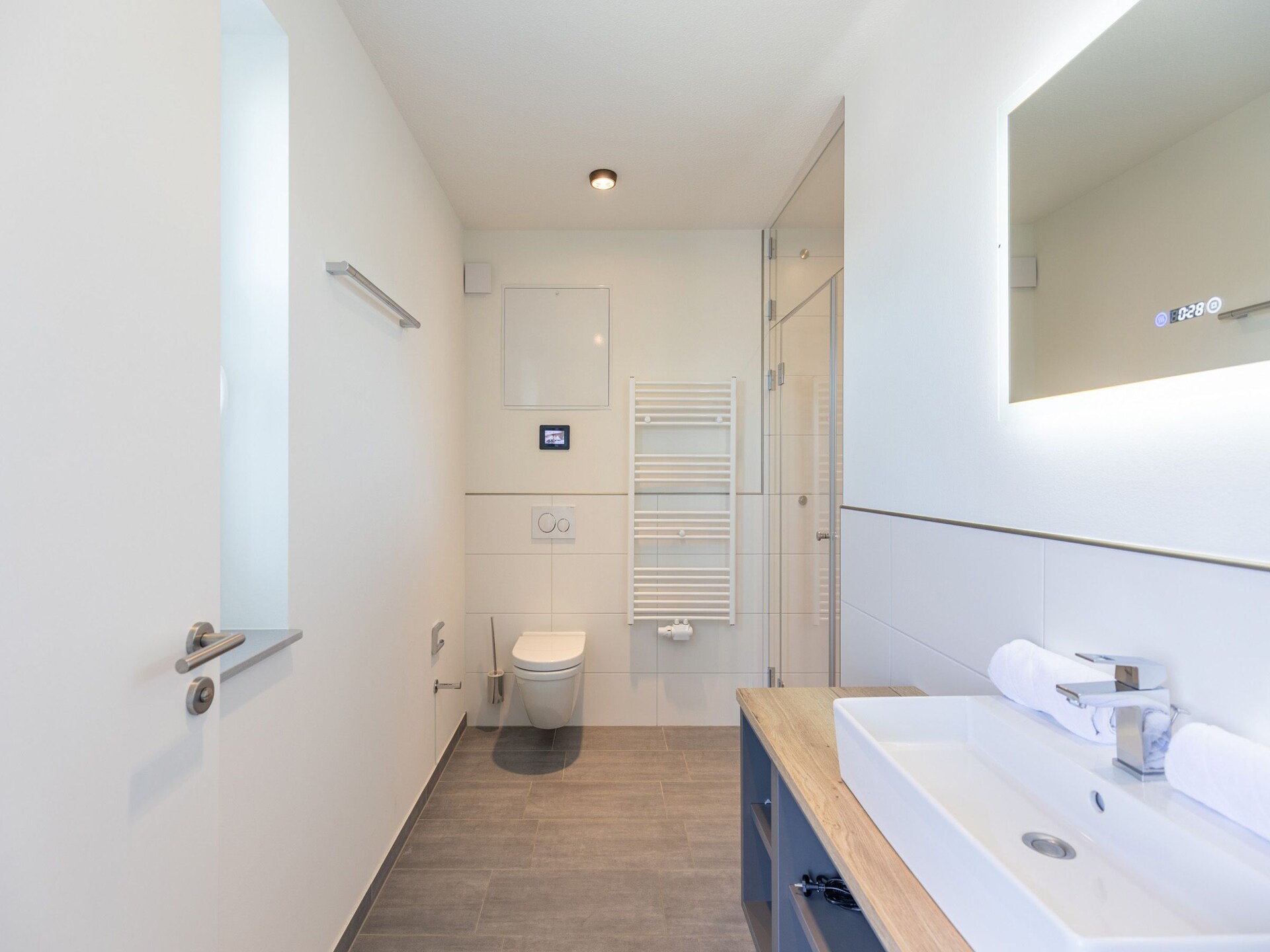 Stijlvol penthouse met stoomsauna en panoramisch zeezicht op Nordstrand - foto 30