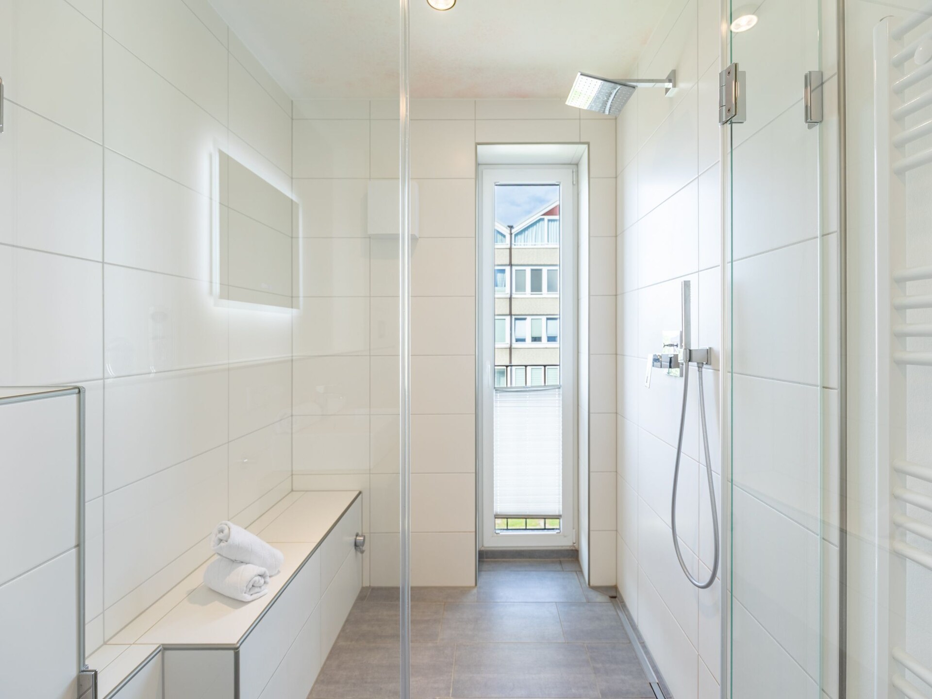Luxe appartement met zeezicht, sauna en balkon op Nordstrand - foto 30