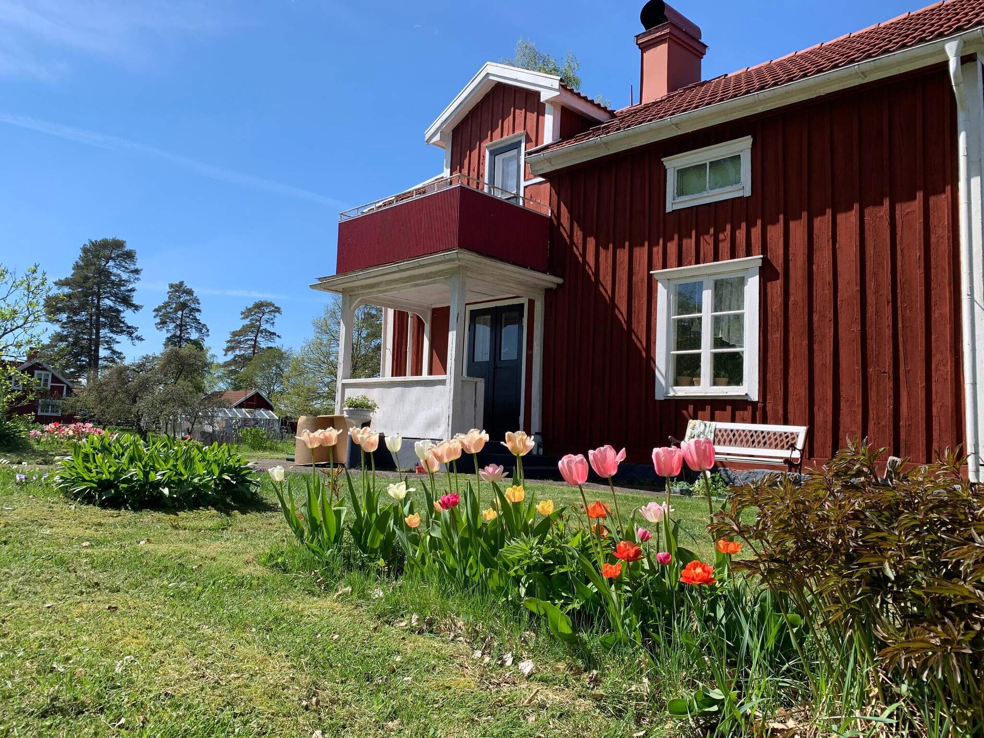 Charmant vakantiehuis bij meer in Småland met grote tuin - foto 1