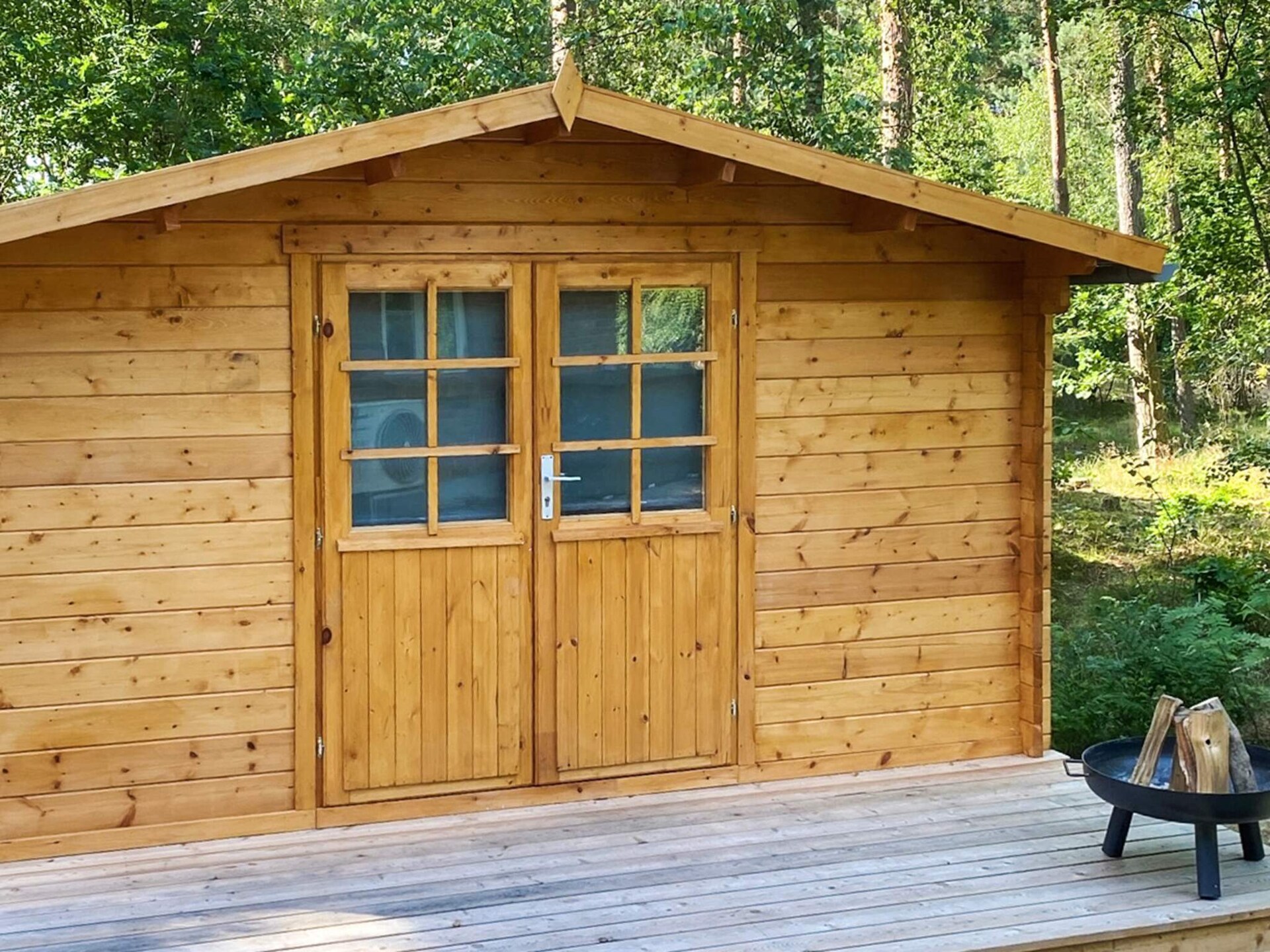 Ruim vakantiehuis met hottub en apart gastenverblijf aan de golfbaan bij Aakirkeby - foto 5