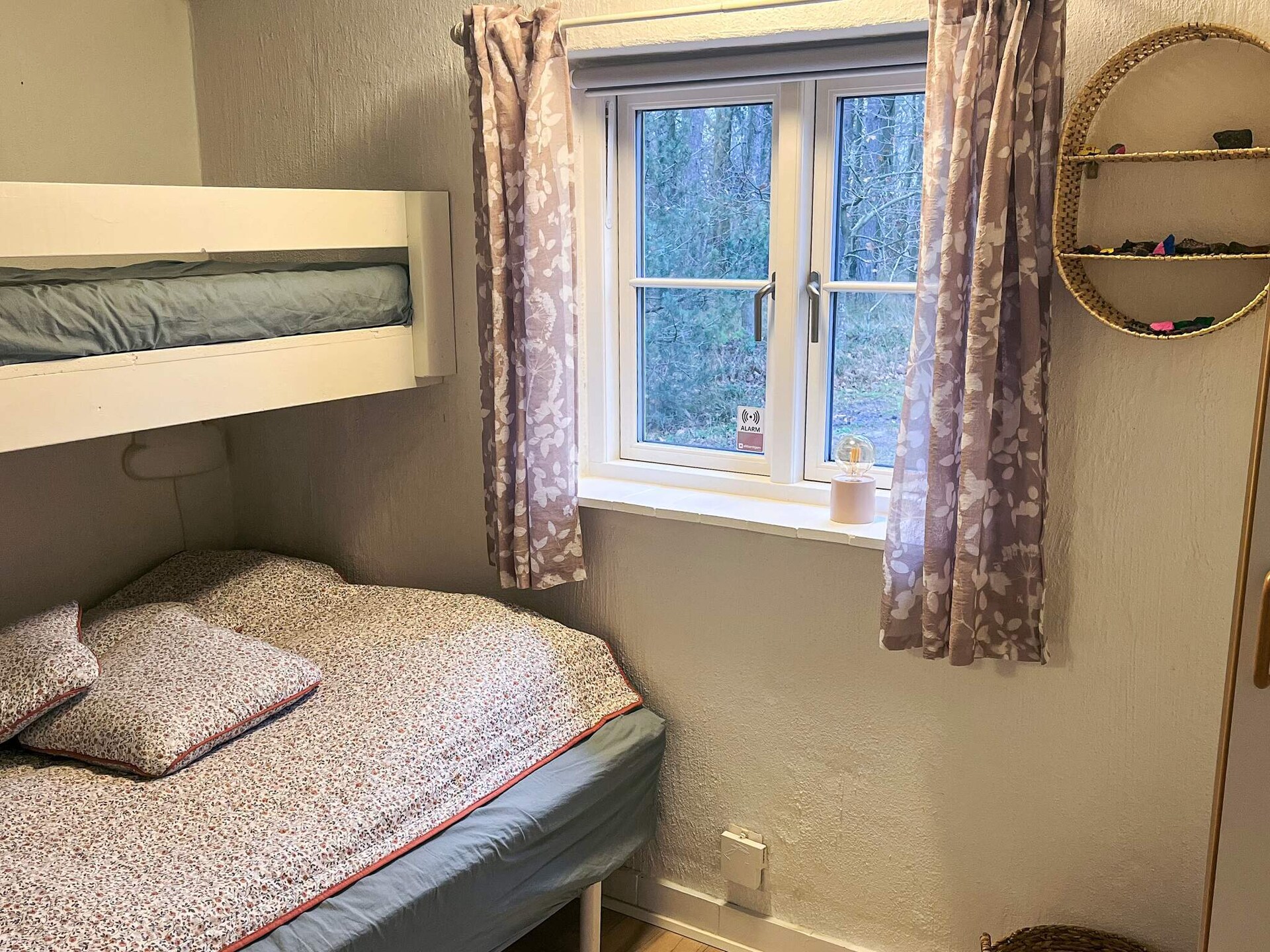 Ruim vakantiehuis met hottub en apart gastenverblijf aan de golfbaan bij Aakirkeby - foto 16