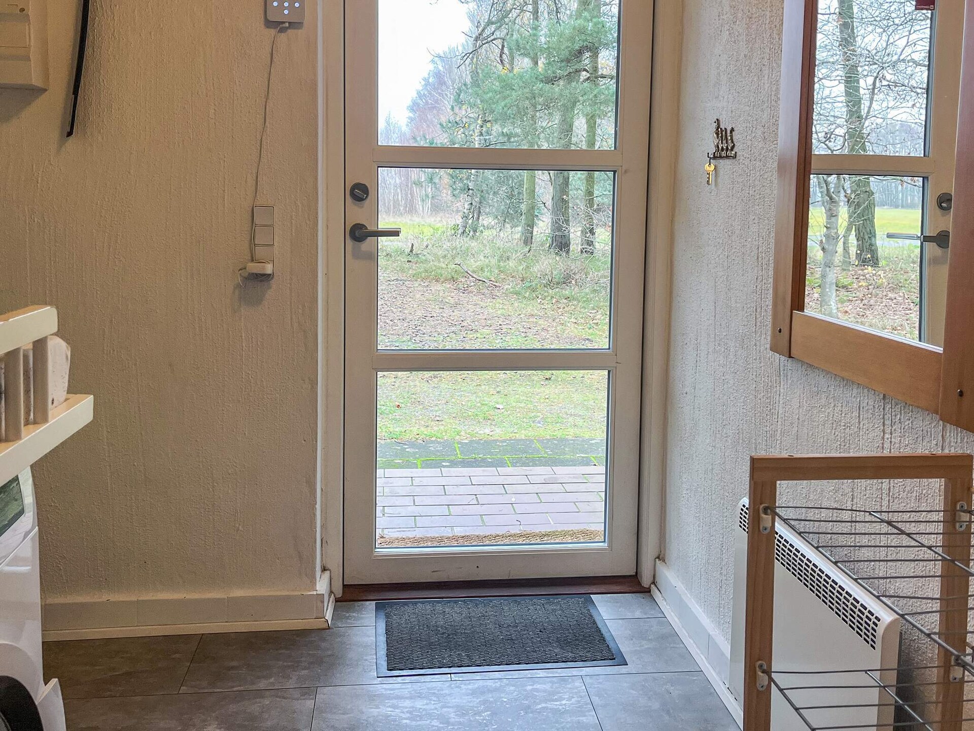 Ruim vakantiehuis met hottub en apart gastenverblijf aan de golfbaan bij Aakirkeby - foto 17