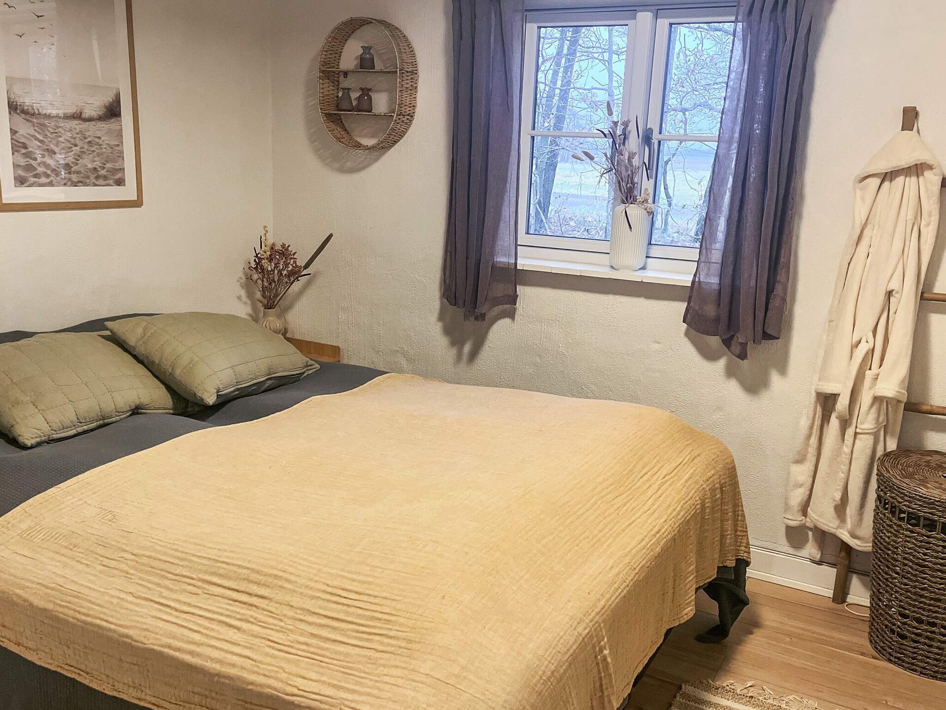 Ruim vakantiehuis met hottub en apart gastenverblijf aan de golfbaan bij Aakirkeby - foto 19