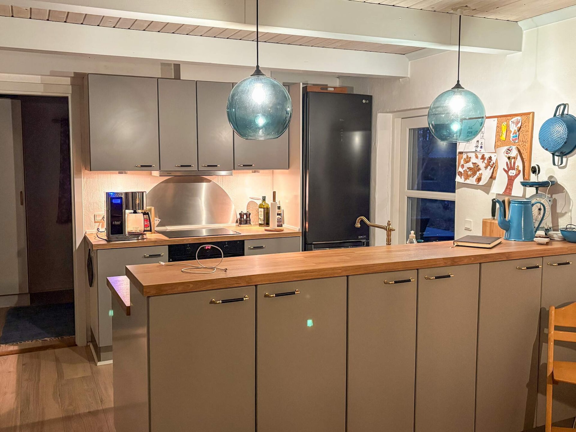 Ruim vakantiehuis met hottub en apart gastenverblijf aan de golfbaan bij Aakirkeby - foto 23