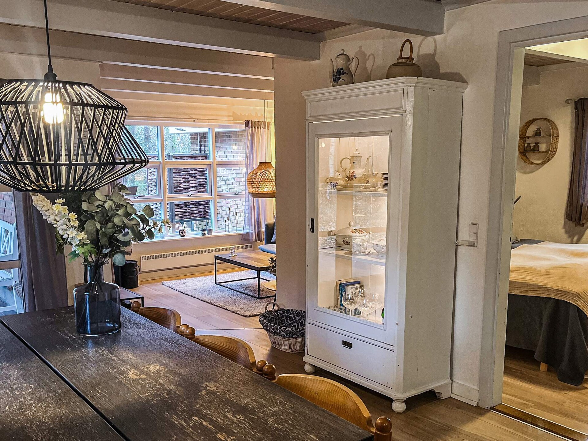 Ruim vakantiehuis met hottub en apart gastenverblijf aan de golfbaan bij Aakirkeby - foto 25