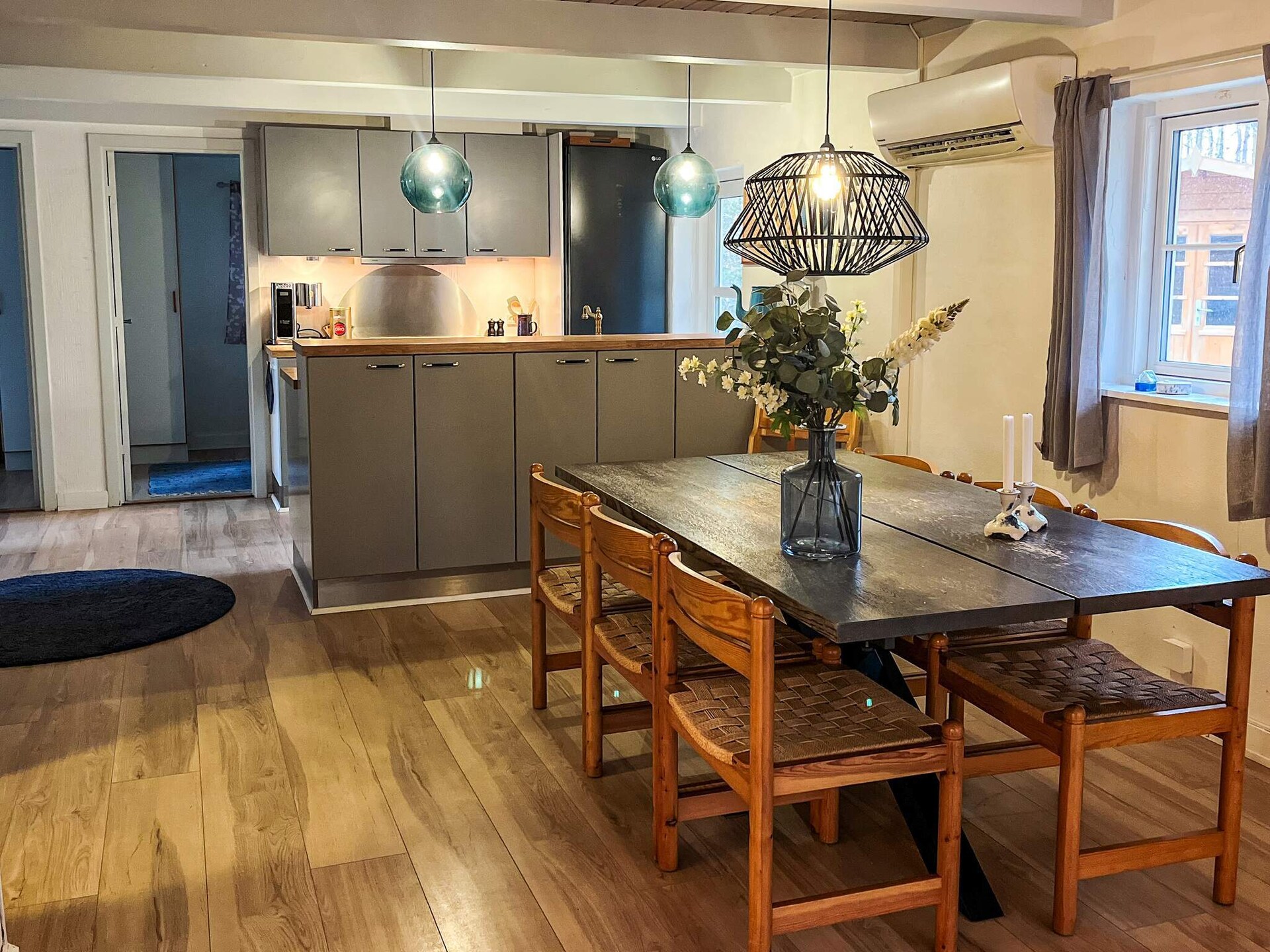 Ruim vakantiehuis met hottub en apart gastenverblijf aan de golfbaan bij Aakirkeby - foto 8