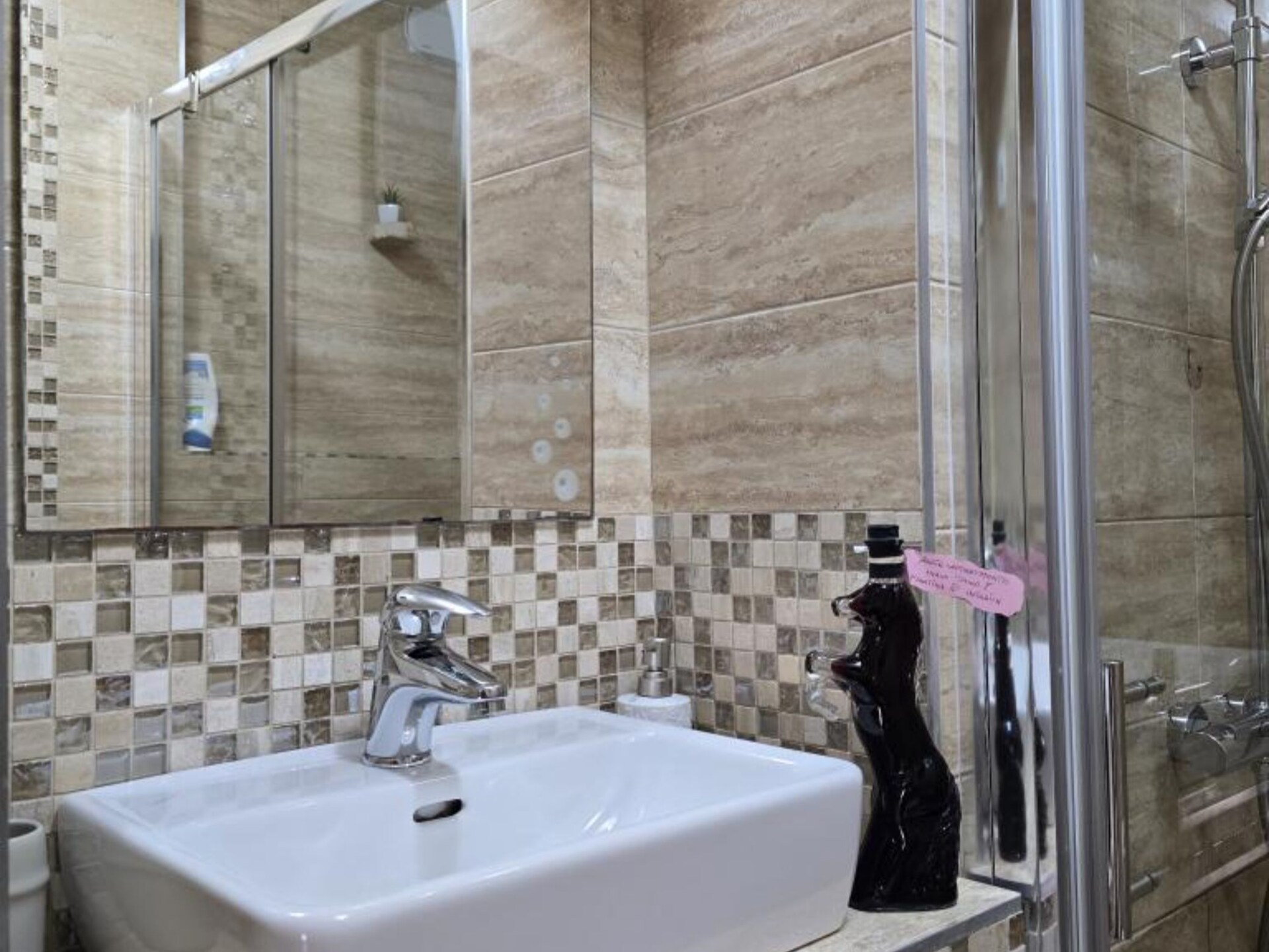 Op 600 m van het strand: Studio apartment Angir Martina in Brodarica - foto 7