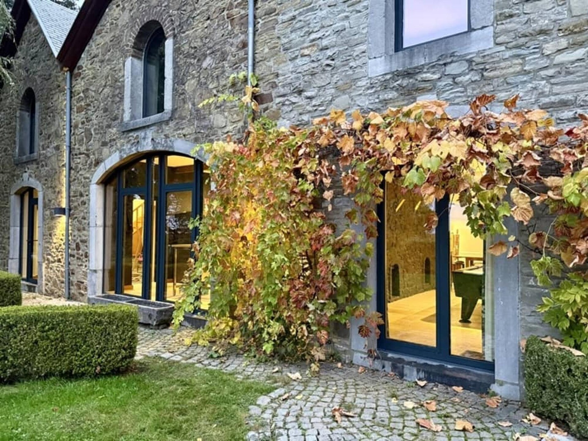 Stijlvol landhuis in Nassogne voor 10 personen met ruime tuin - foto 9