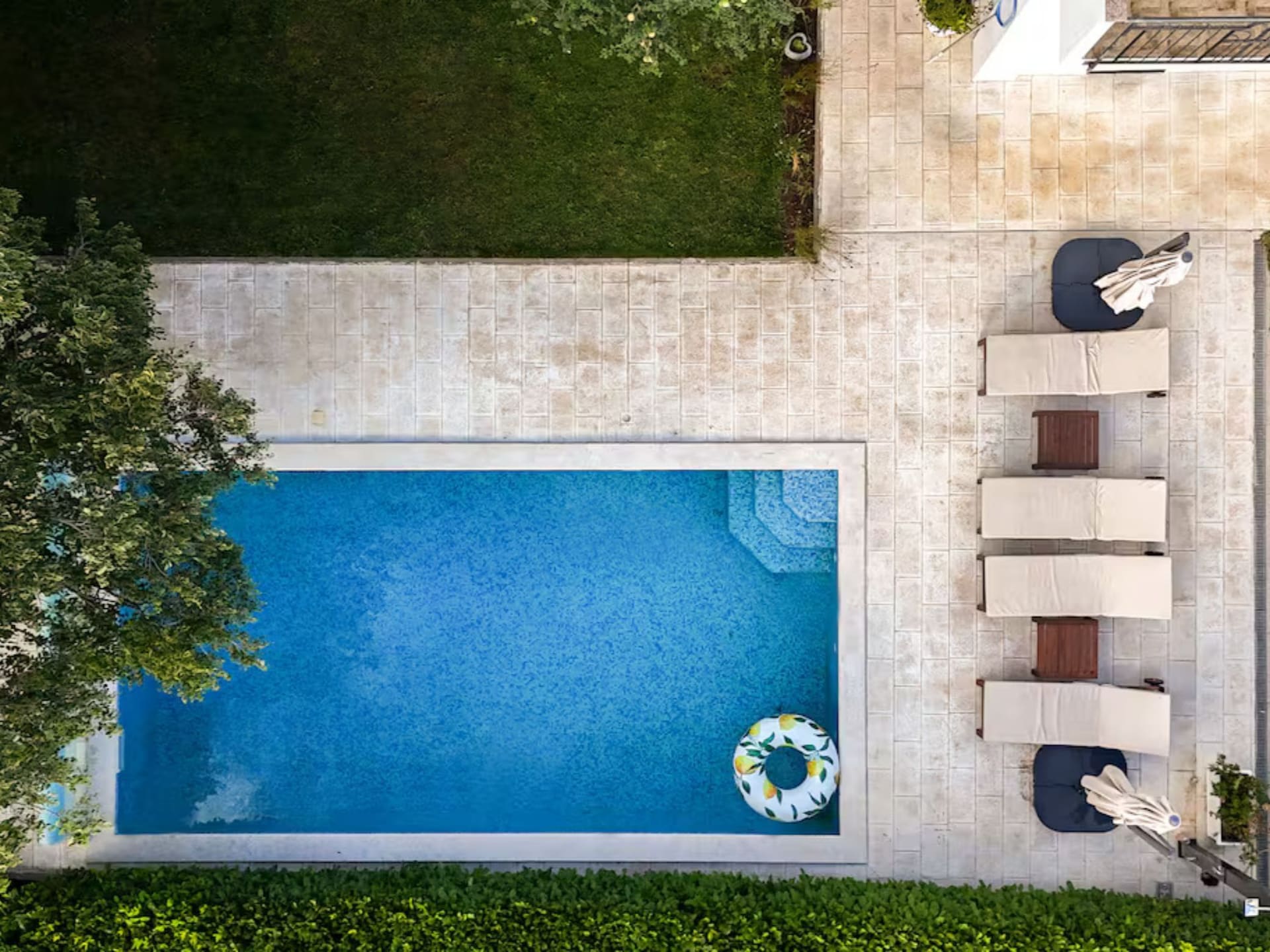 Villa Mima Pool Retreat: Luxe vijfkamer villa met privézwembad in Lovreć - foto 32