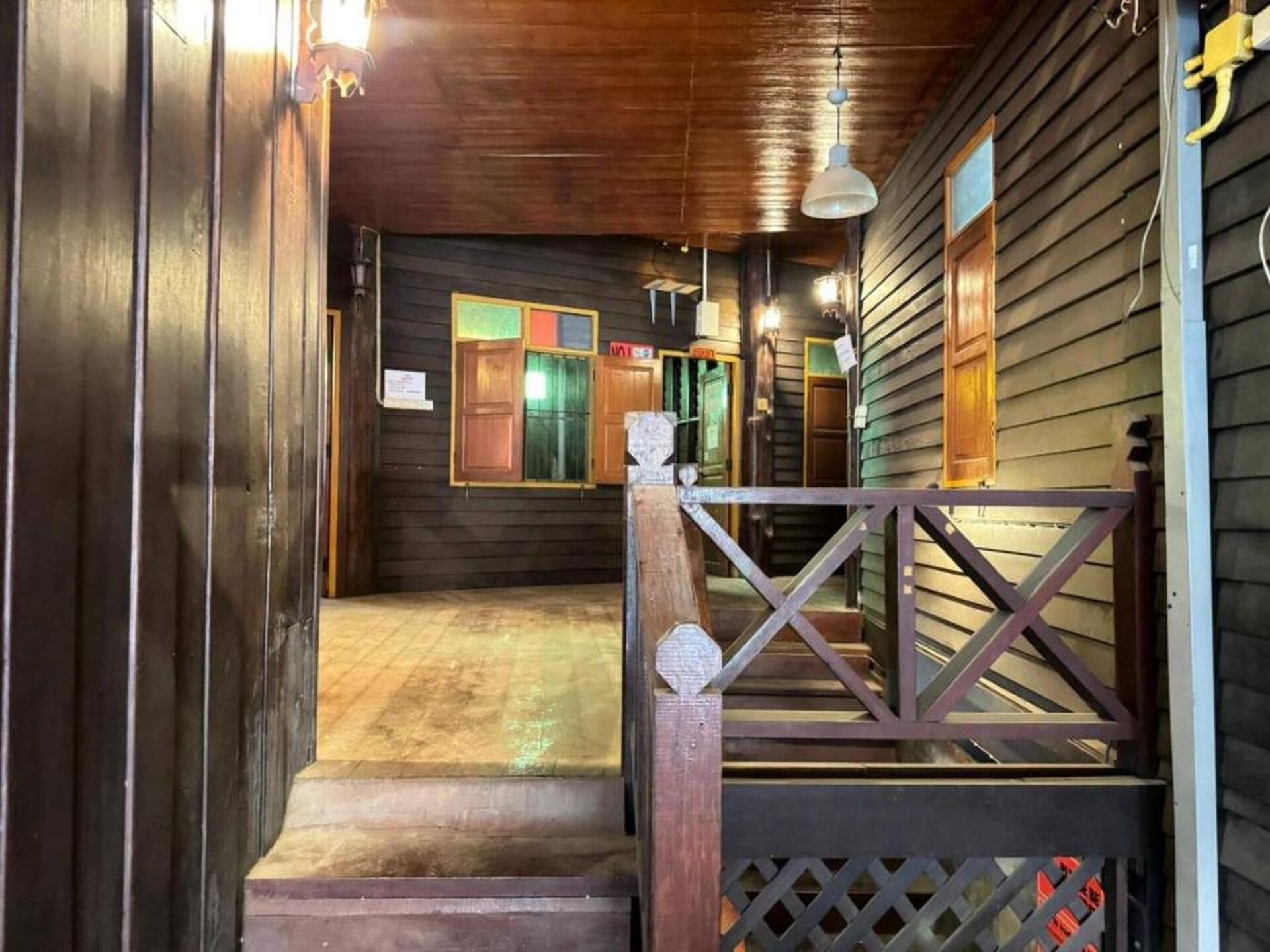 Private Twin Retreat: knus verblijf met gedeelde badkamer in hartje Chiang Mai - foto 6